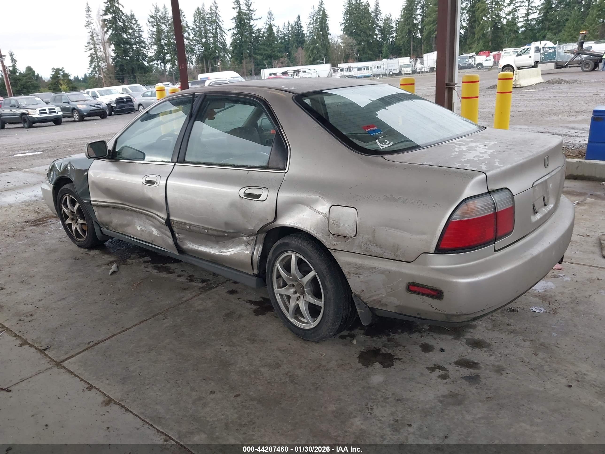 HONDA ACCORD image 3