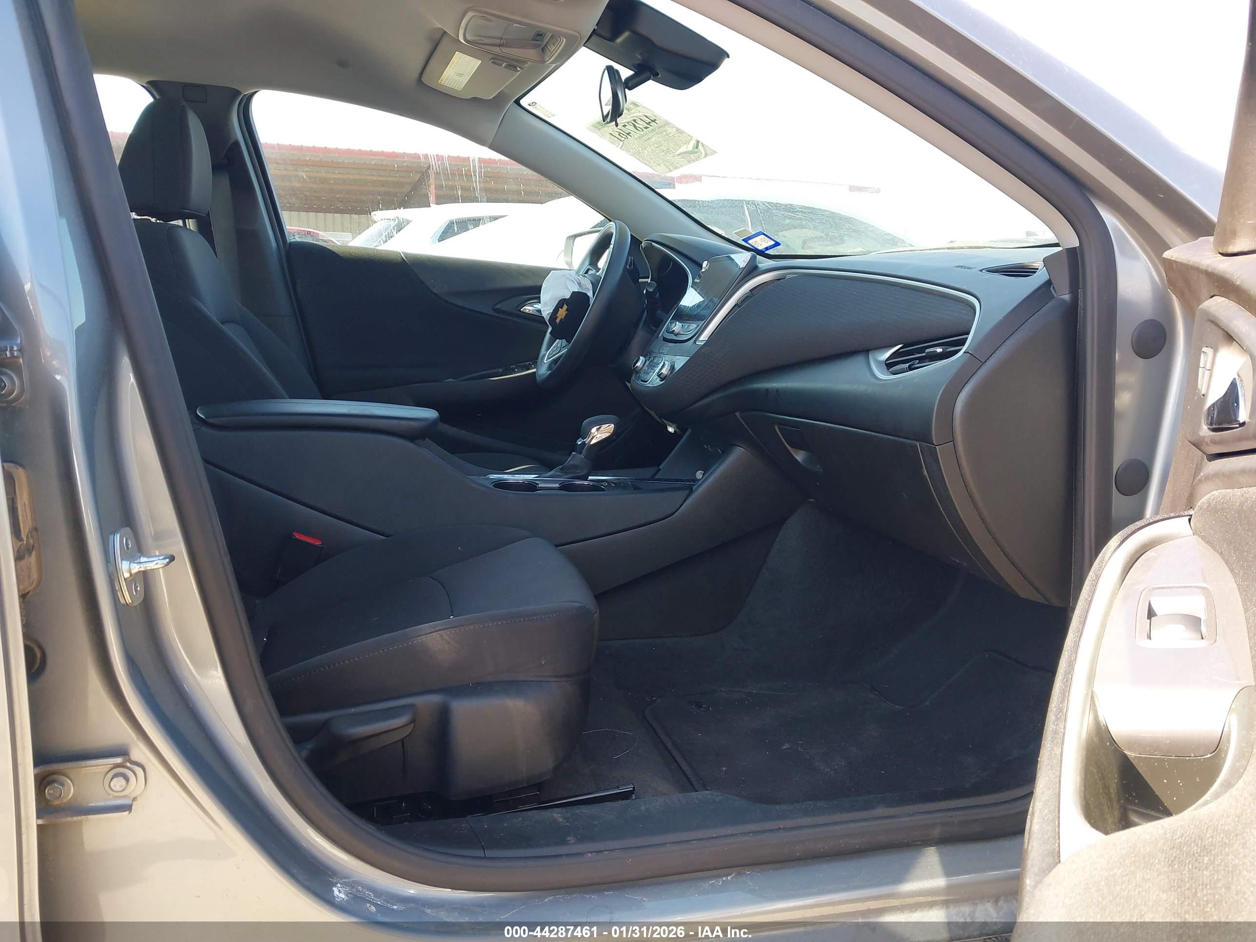 CHEVROLET MALIBU image 5