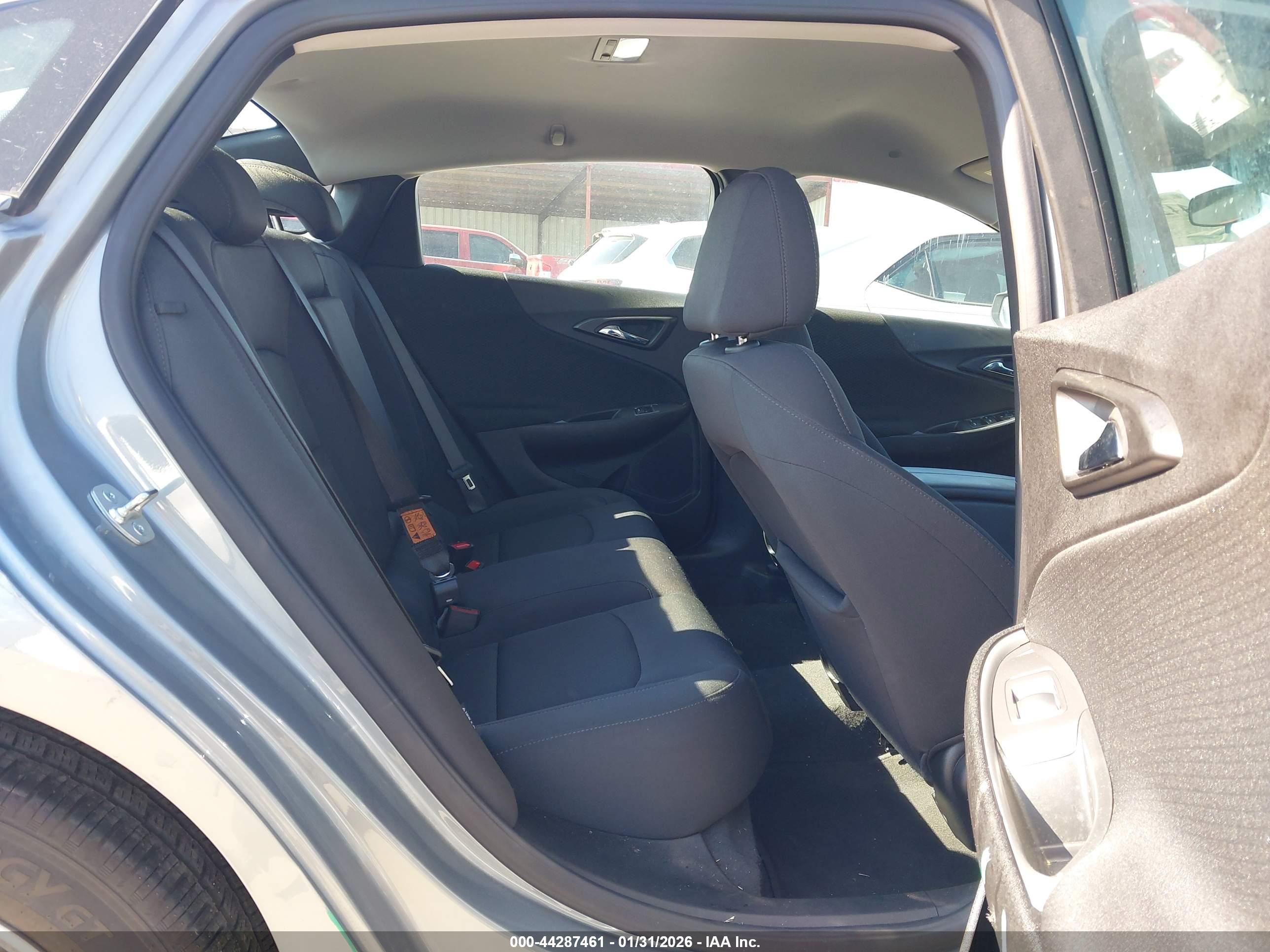 CHEVROLET MALIBU image 8