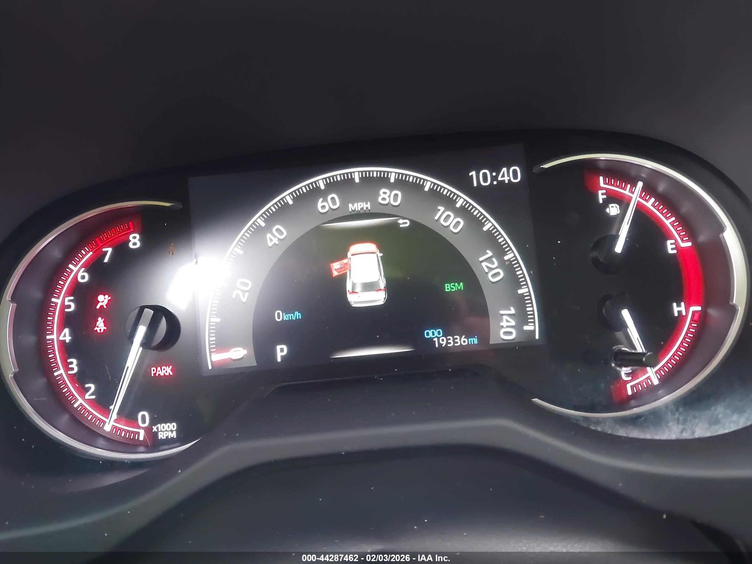 TOYOTA RAV4 image 7