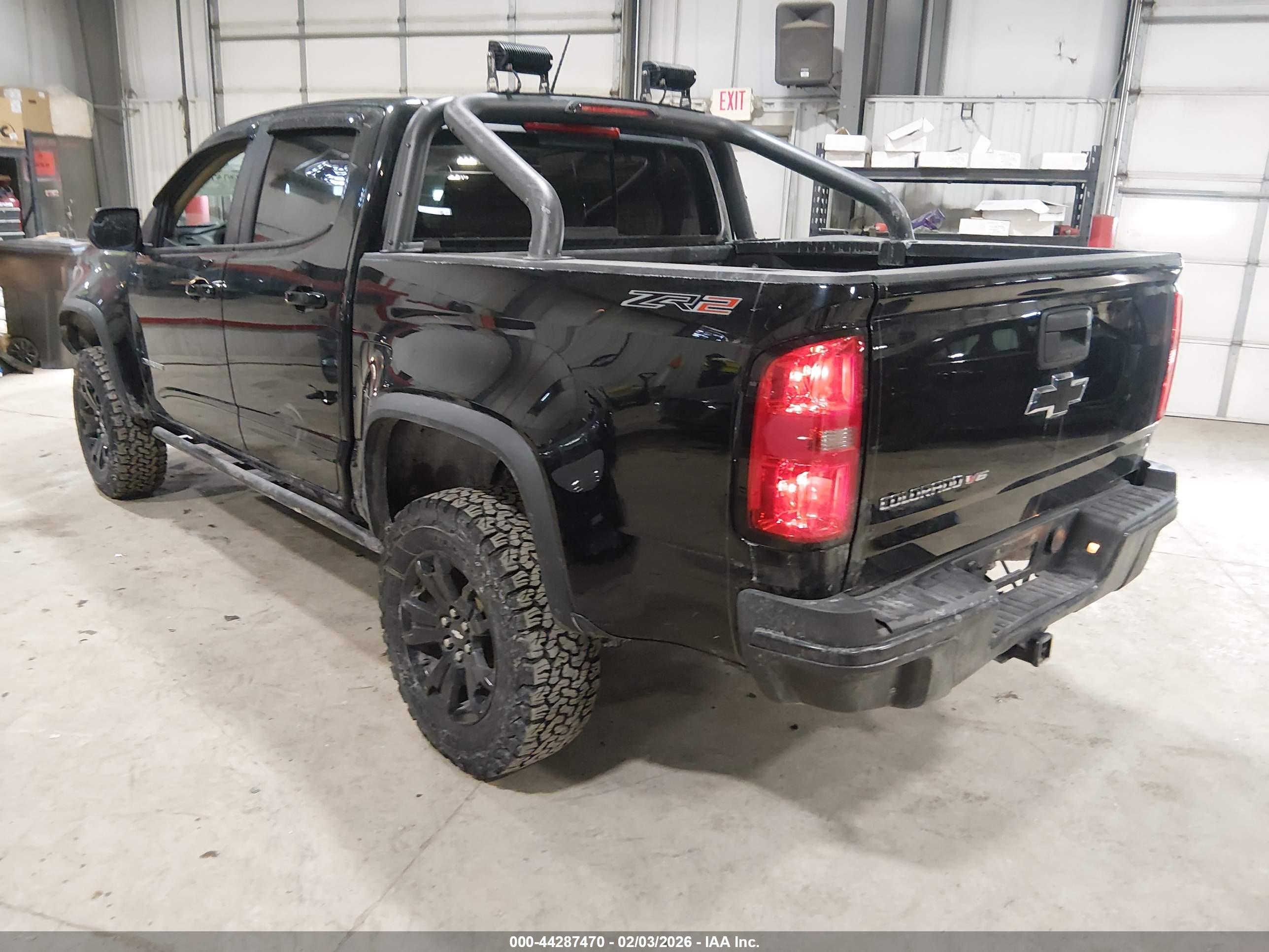 CHEVROLET COLORADO image 3