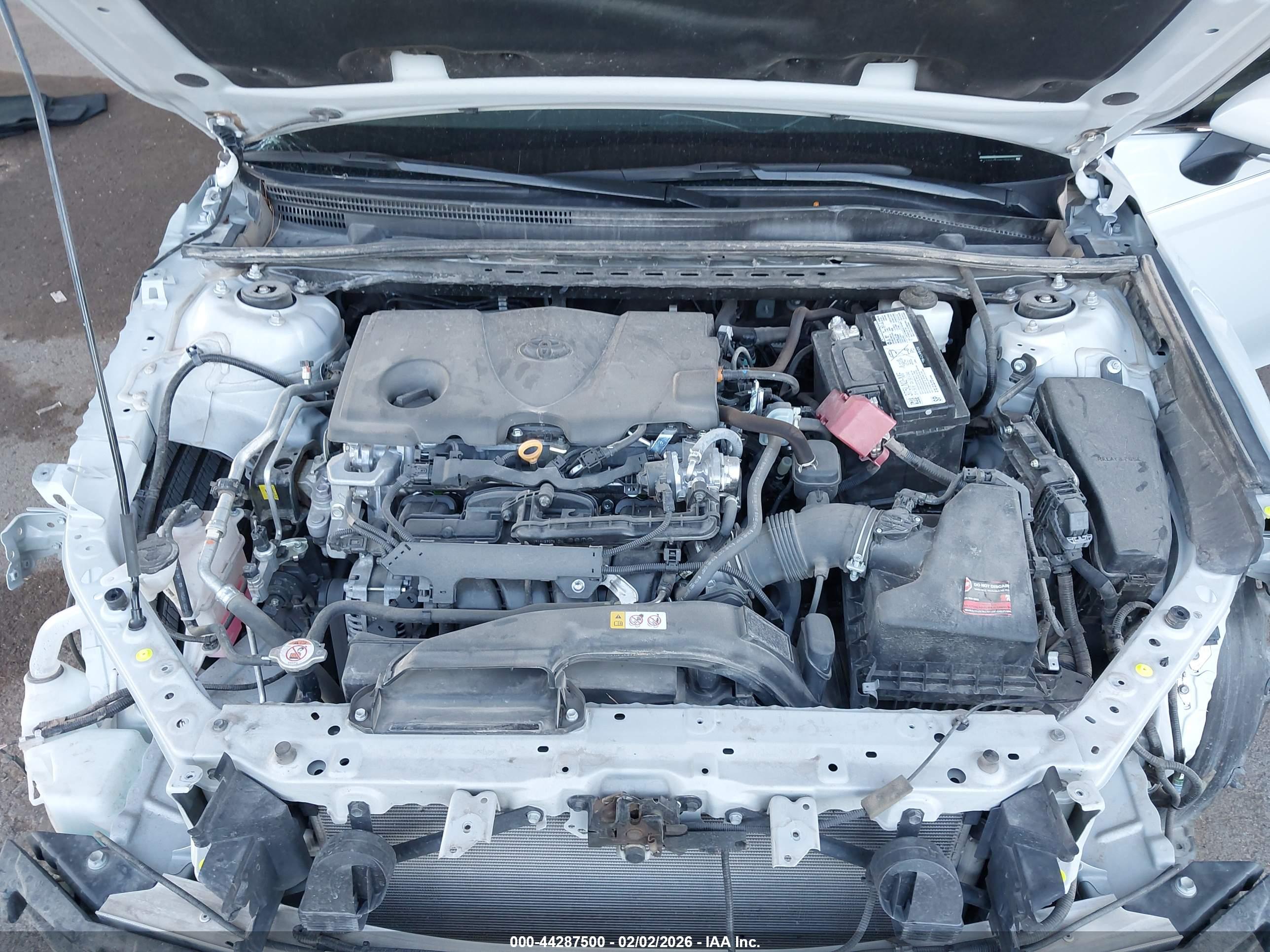 TOYOTA CAMRY image 10