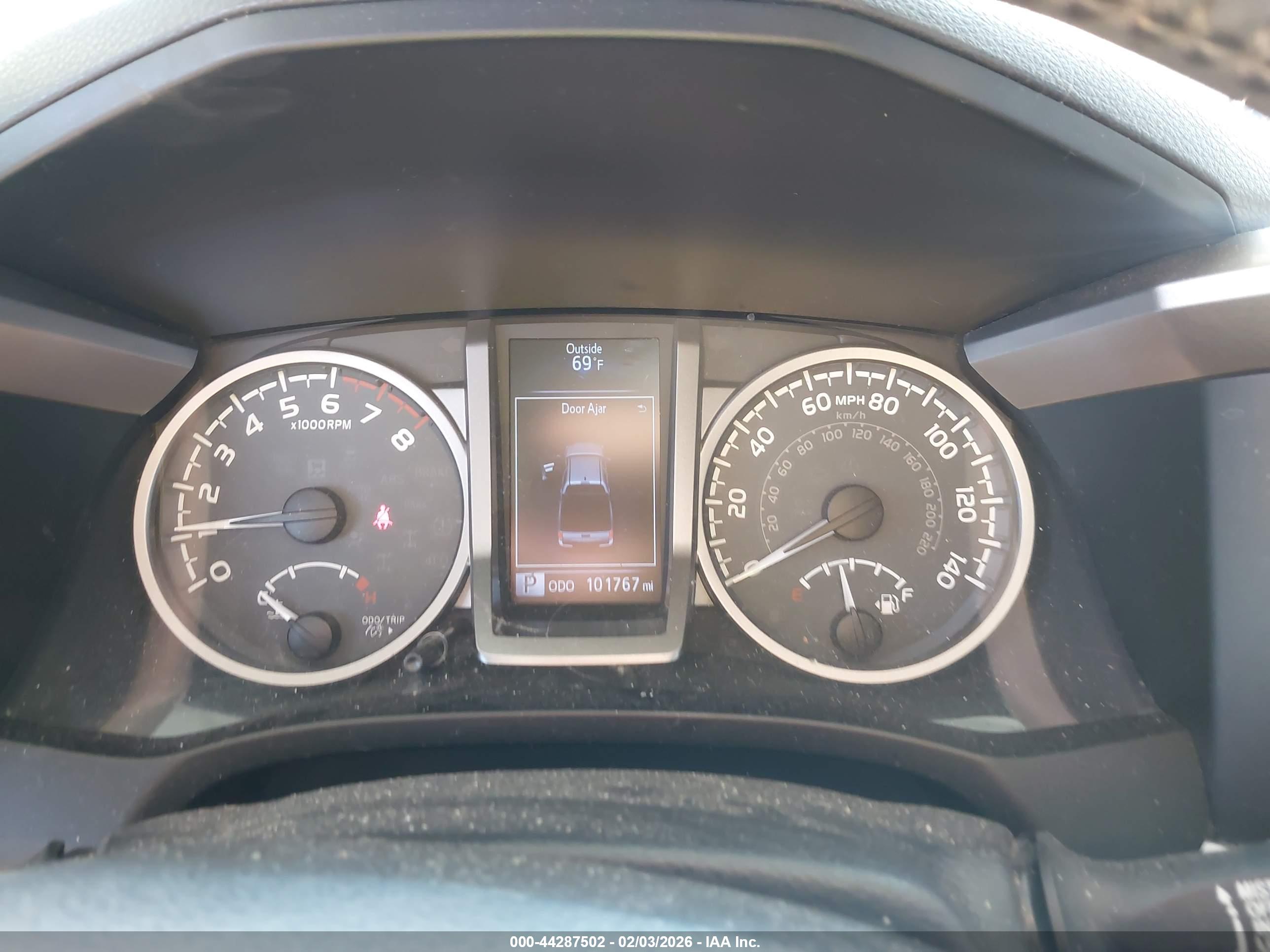 TOYOTA TACOMA image 7