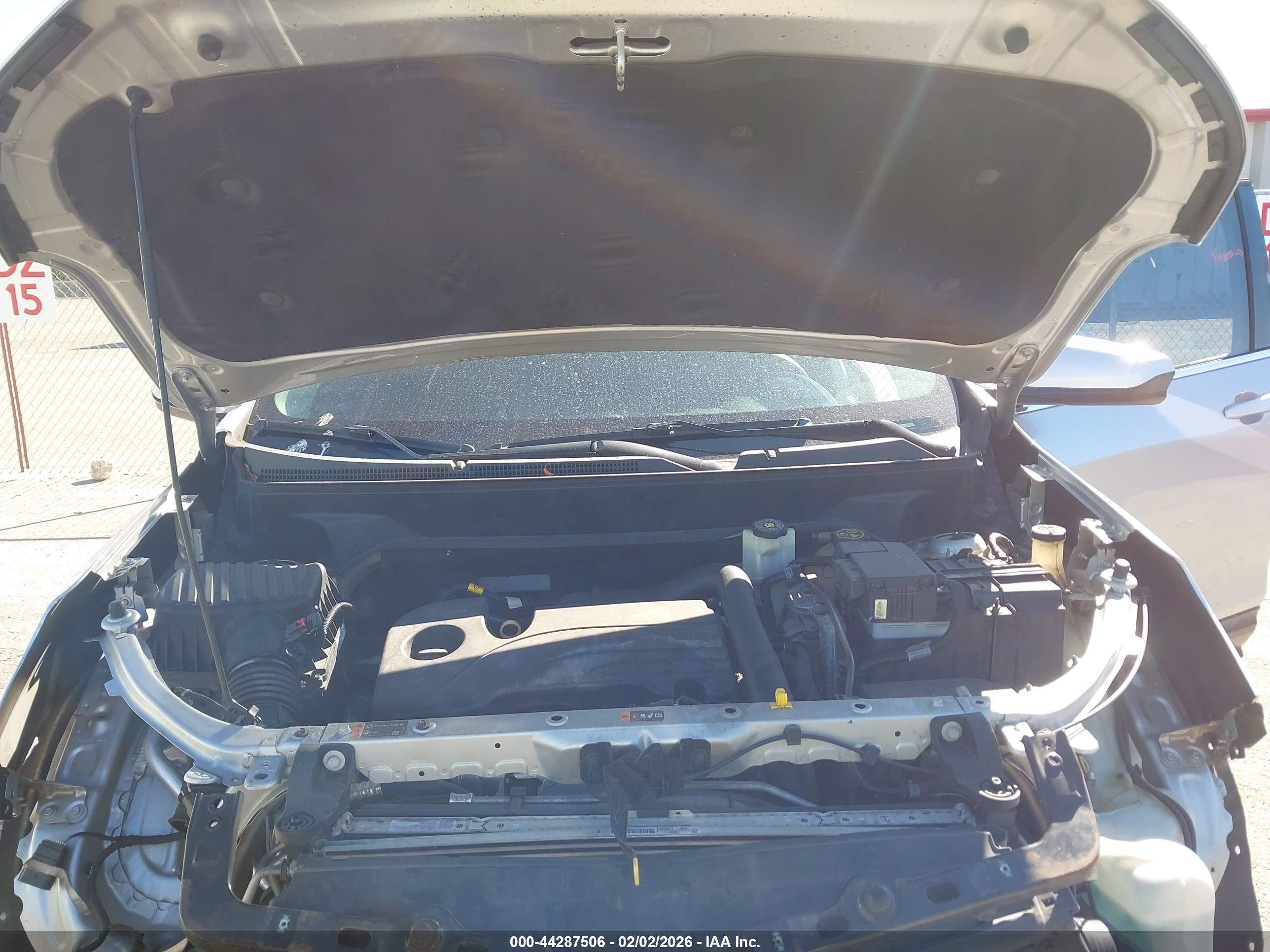 CHEVROLET EQUINOX image 10