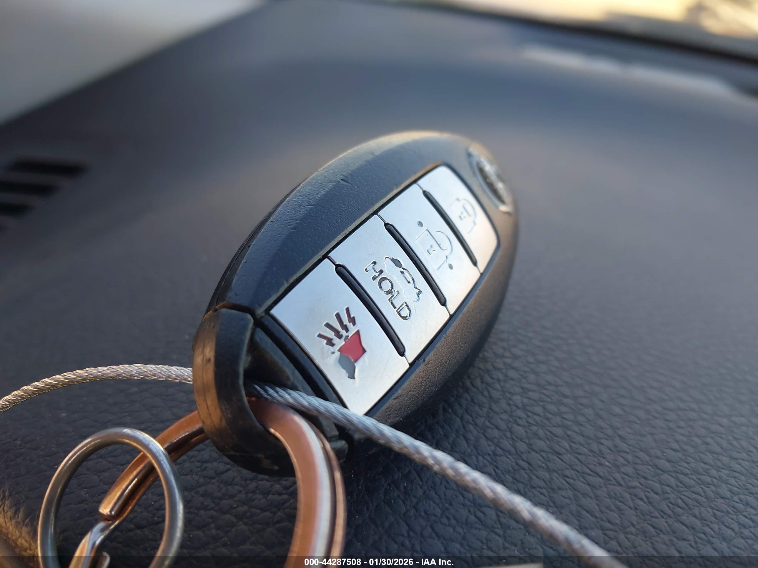 NISSAN SENTRA image 11