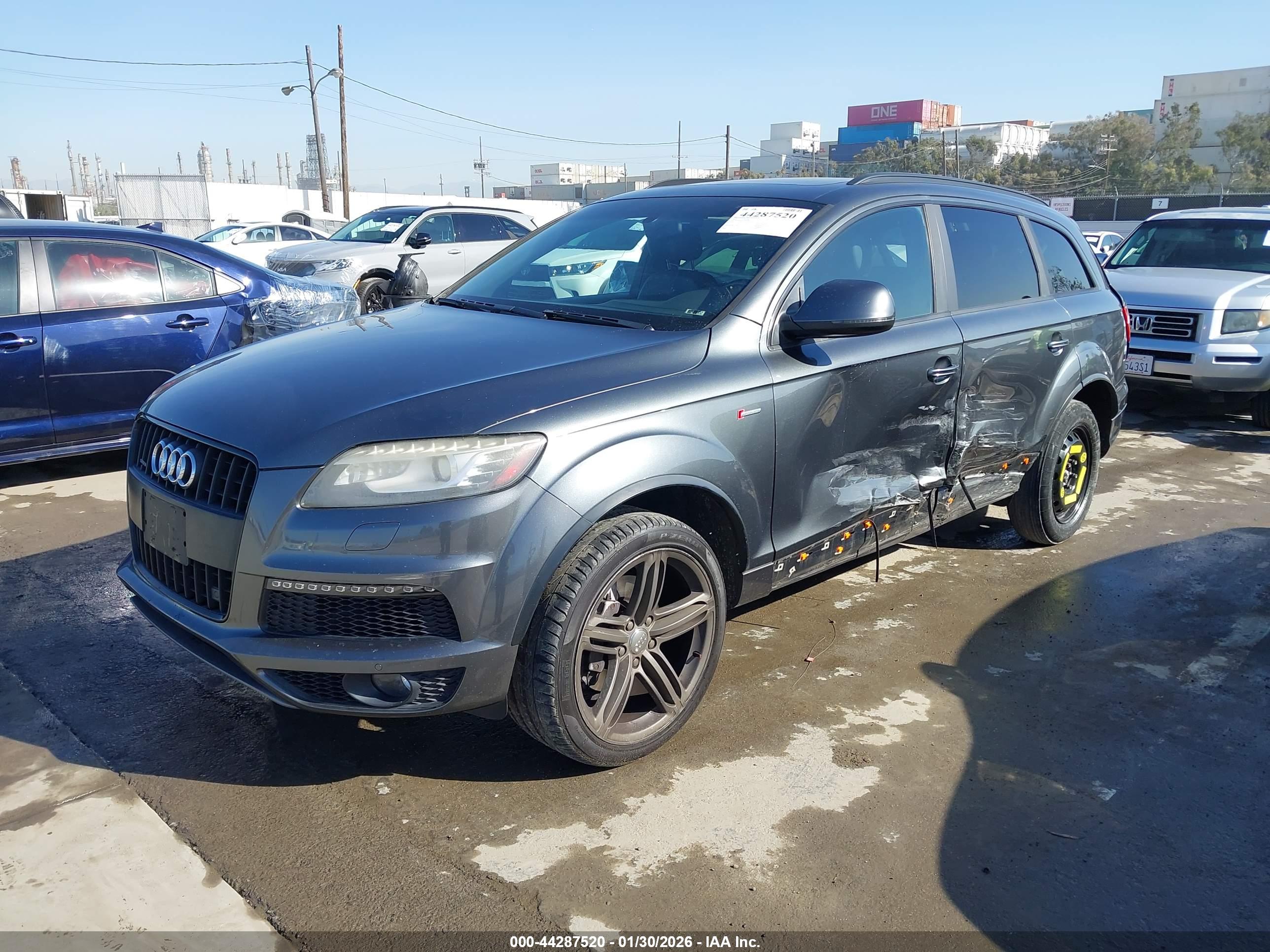 AUDI Q7 image 2