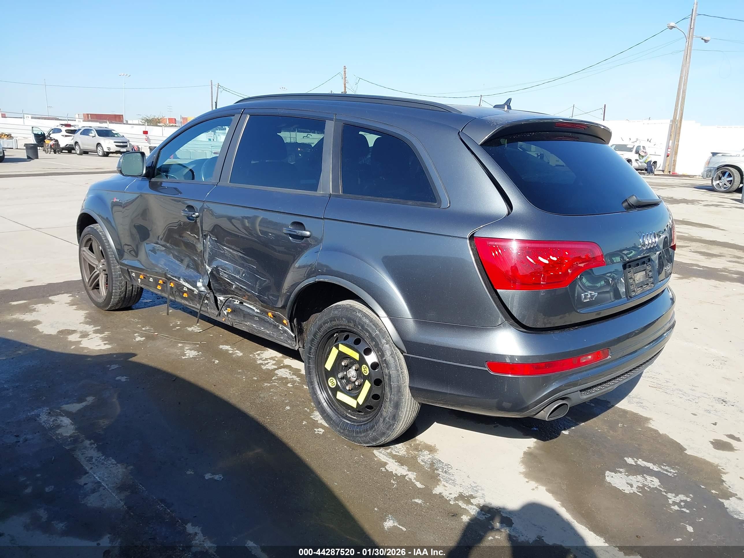 AUDI Q7 image 3