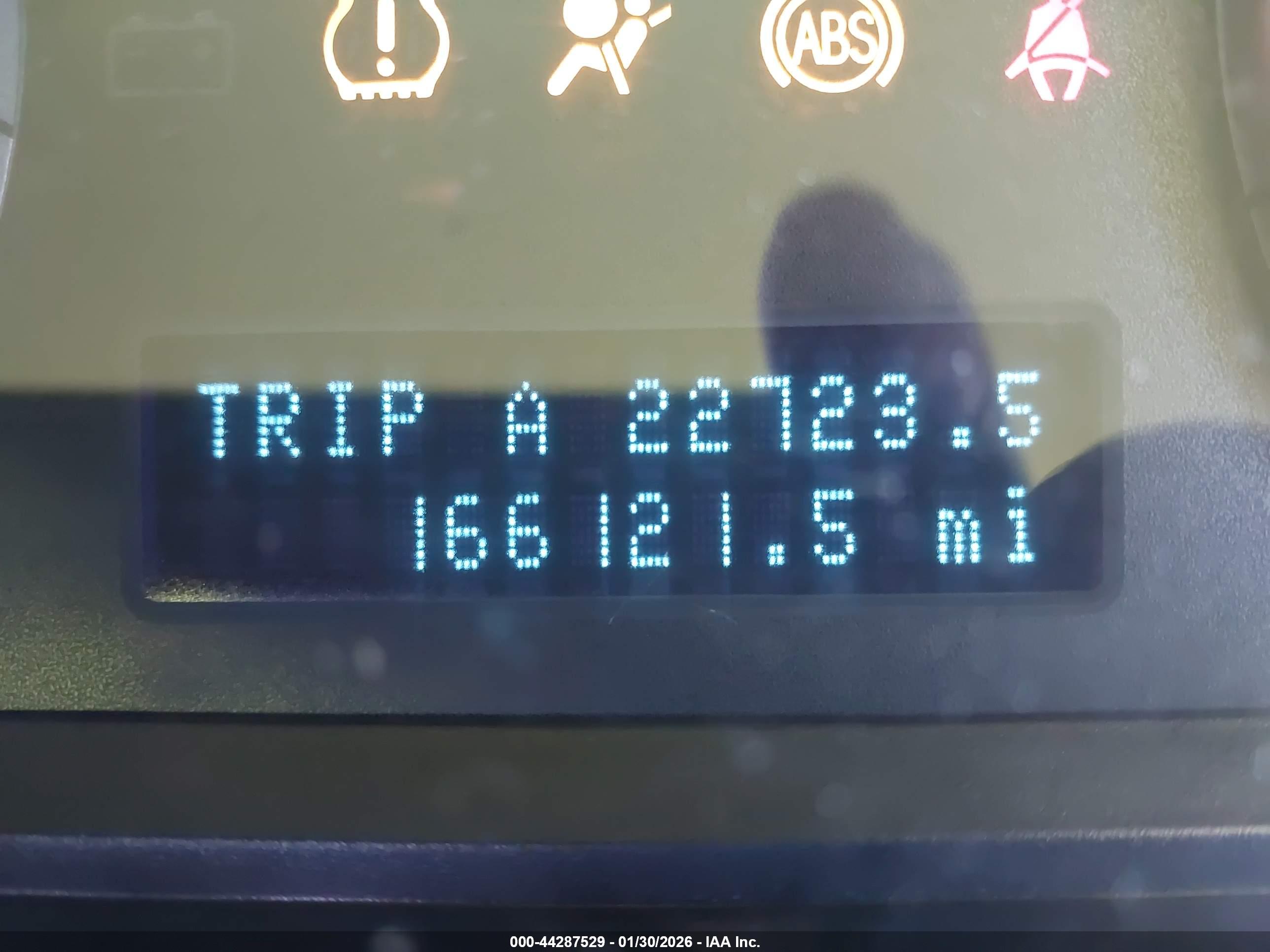 FORD ESCAPE image 7