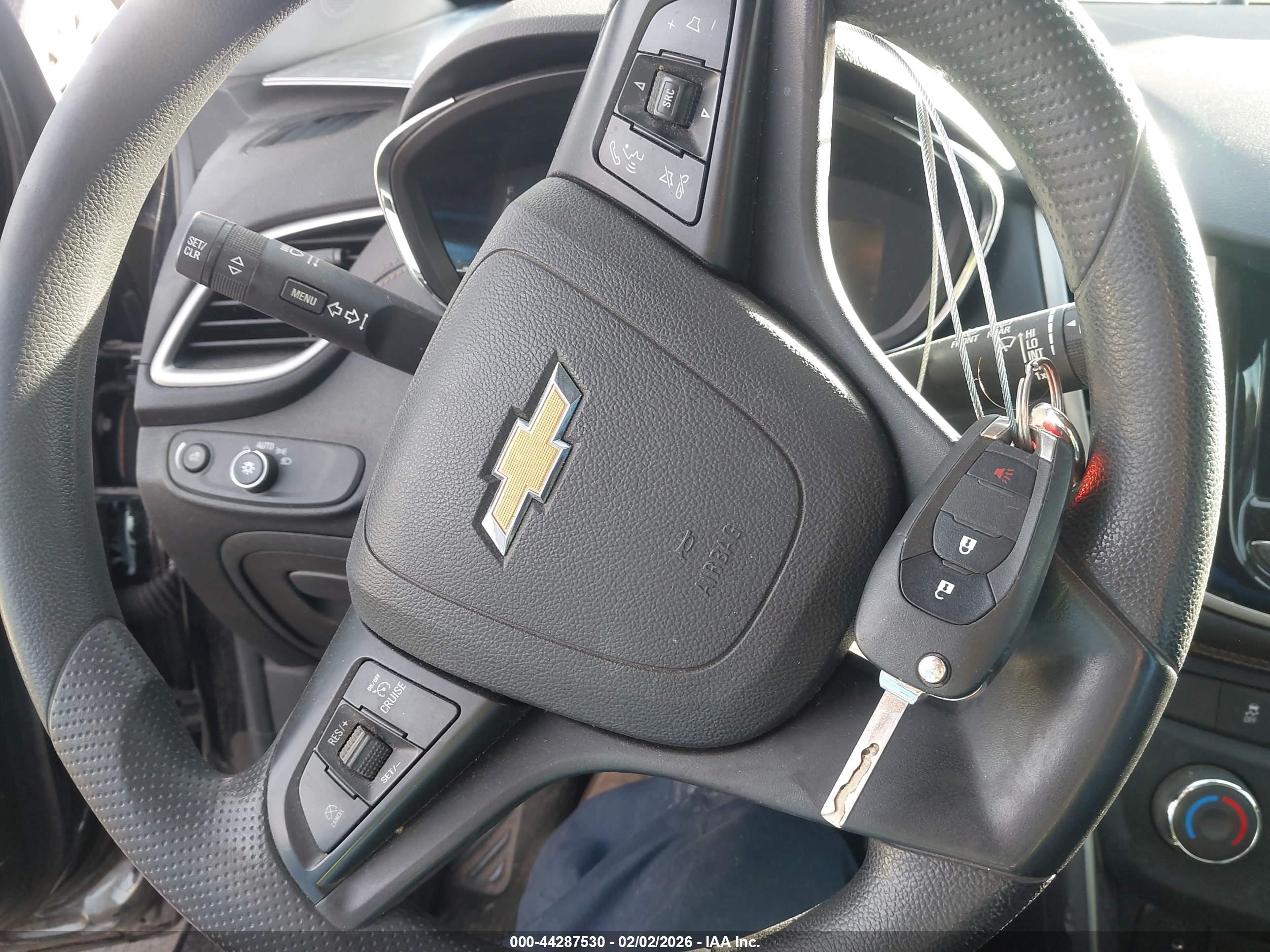 CHEVROLET TRAX image 11