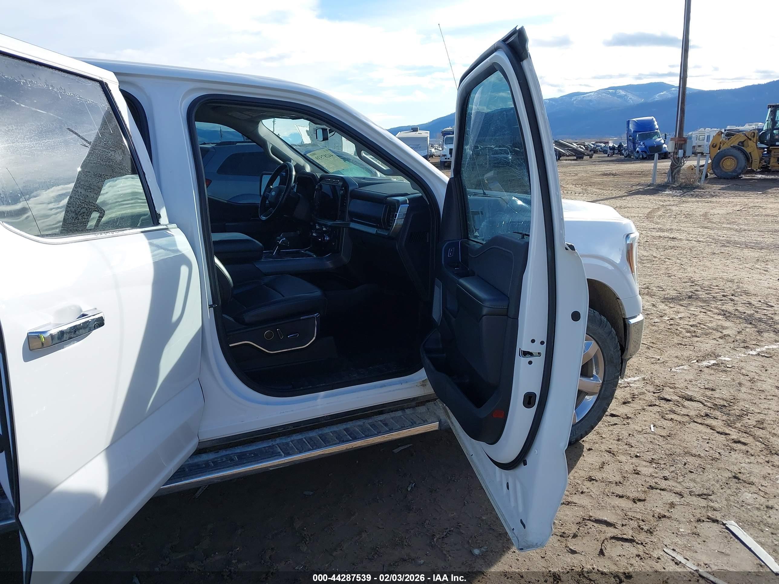 FORD F-150 image 5