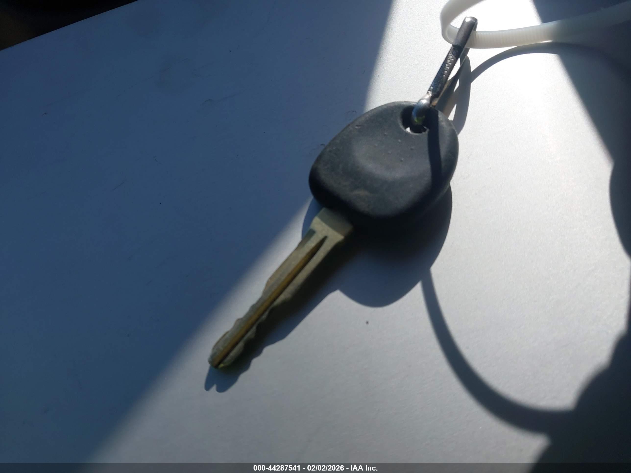 HYUNDAI ELANTRA image 11