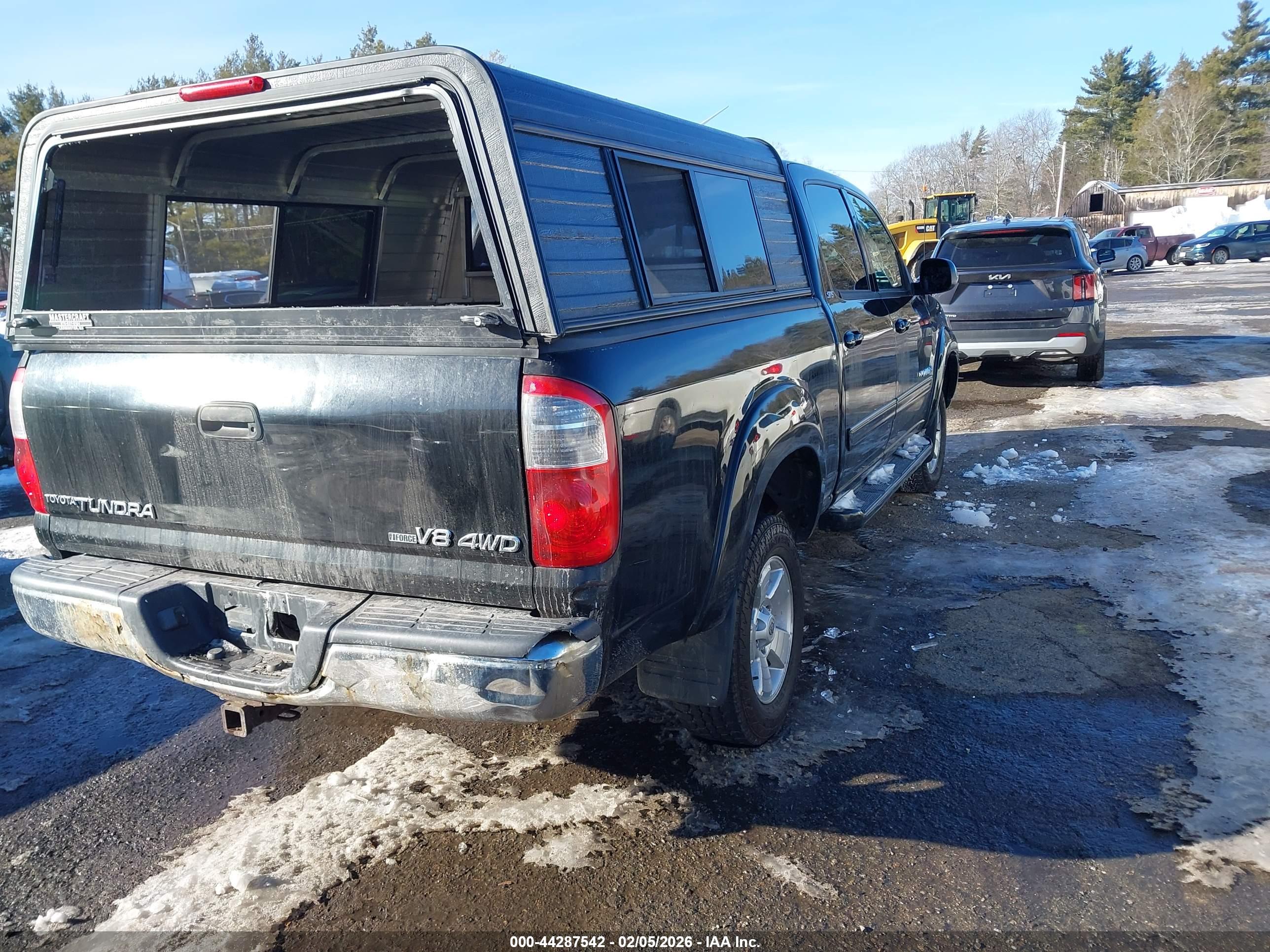 TOYOTA TUNDRA image 4
