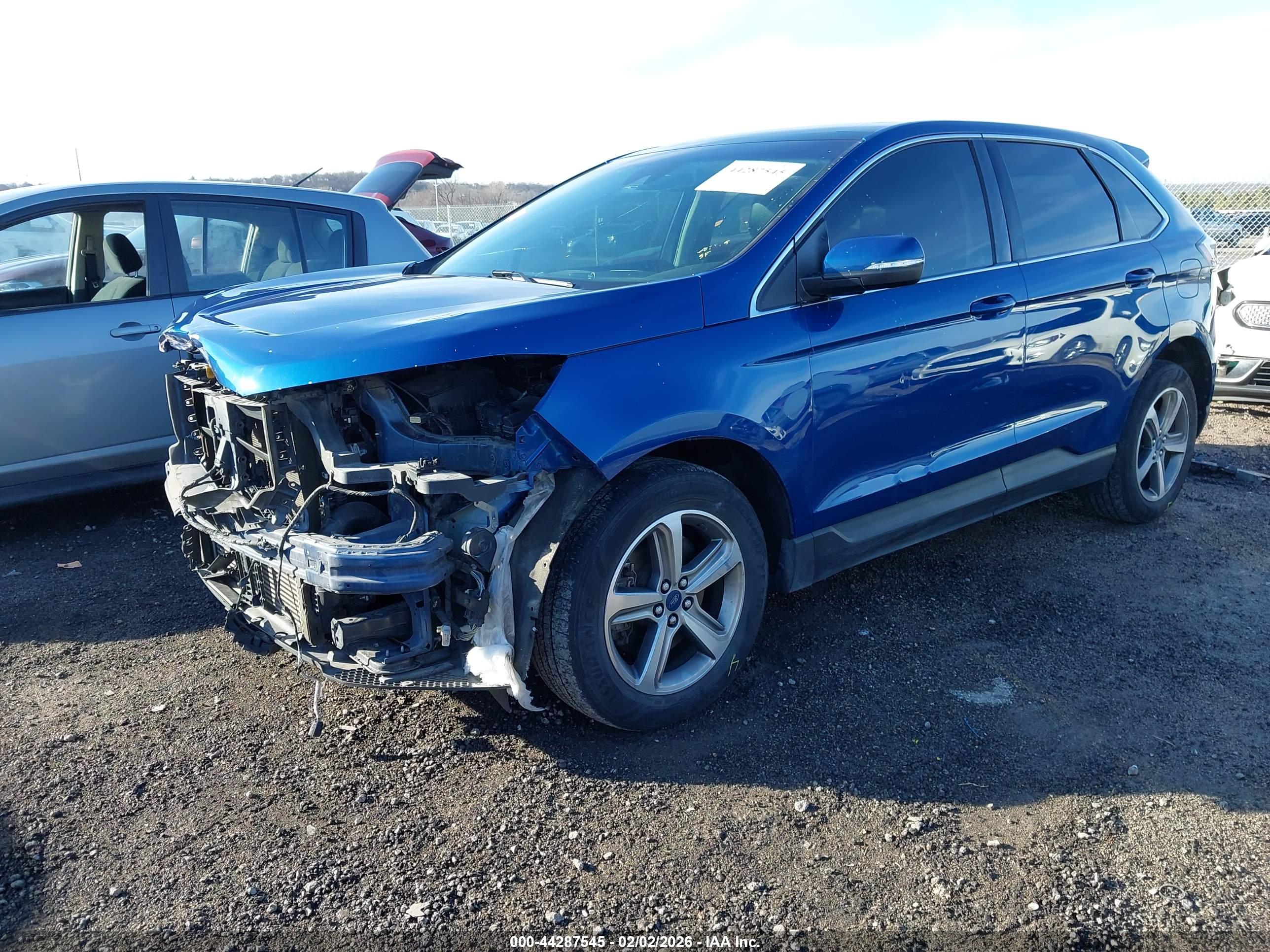 FORD EDGE image 2