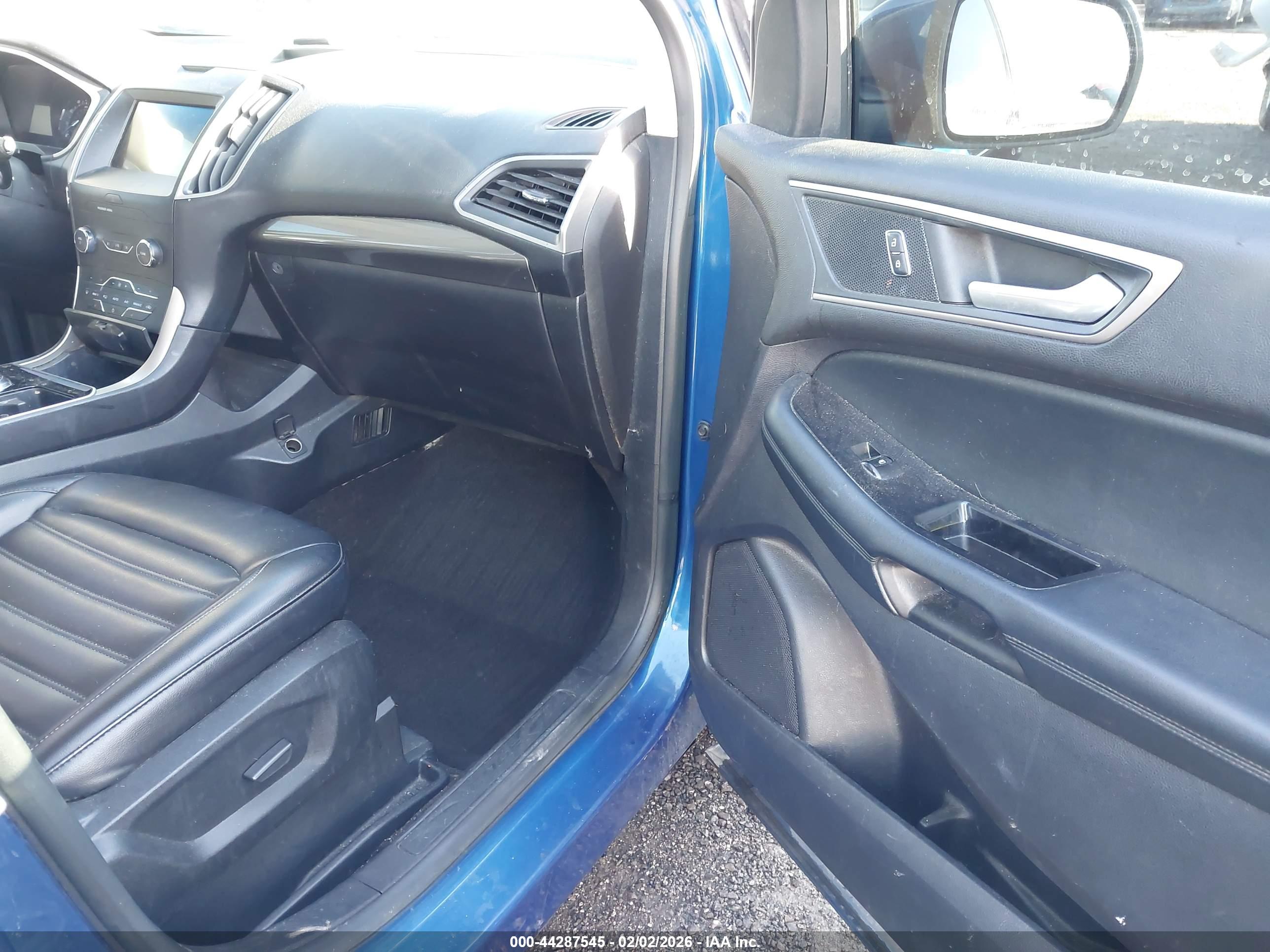 FORD EDGE image 5