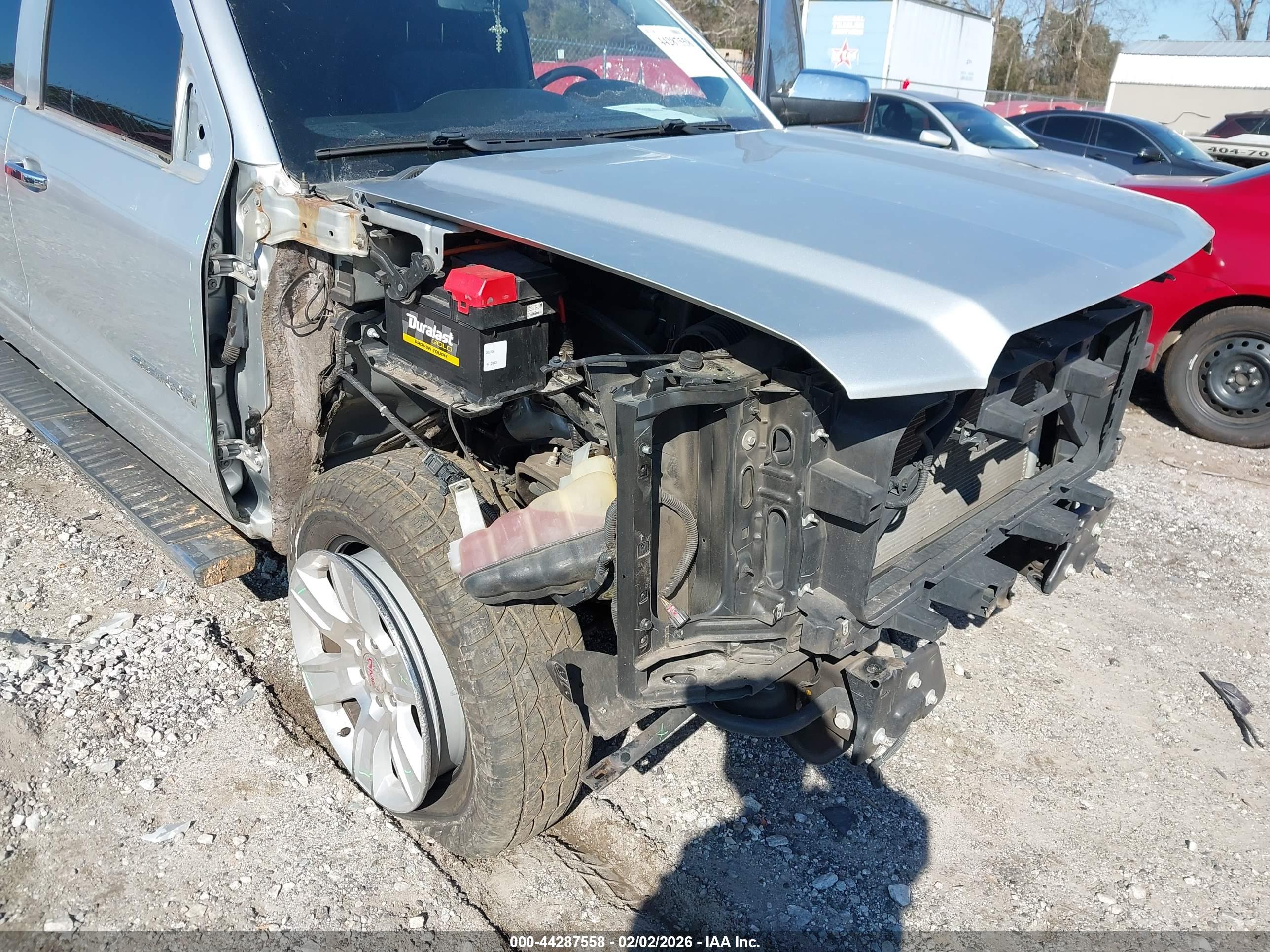 GMC SIERRA image 6