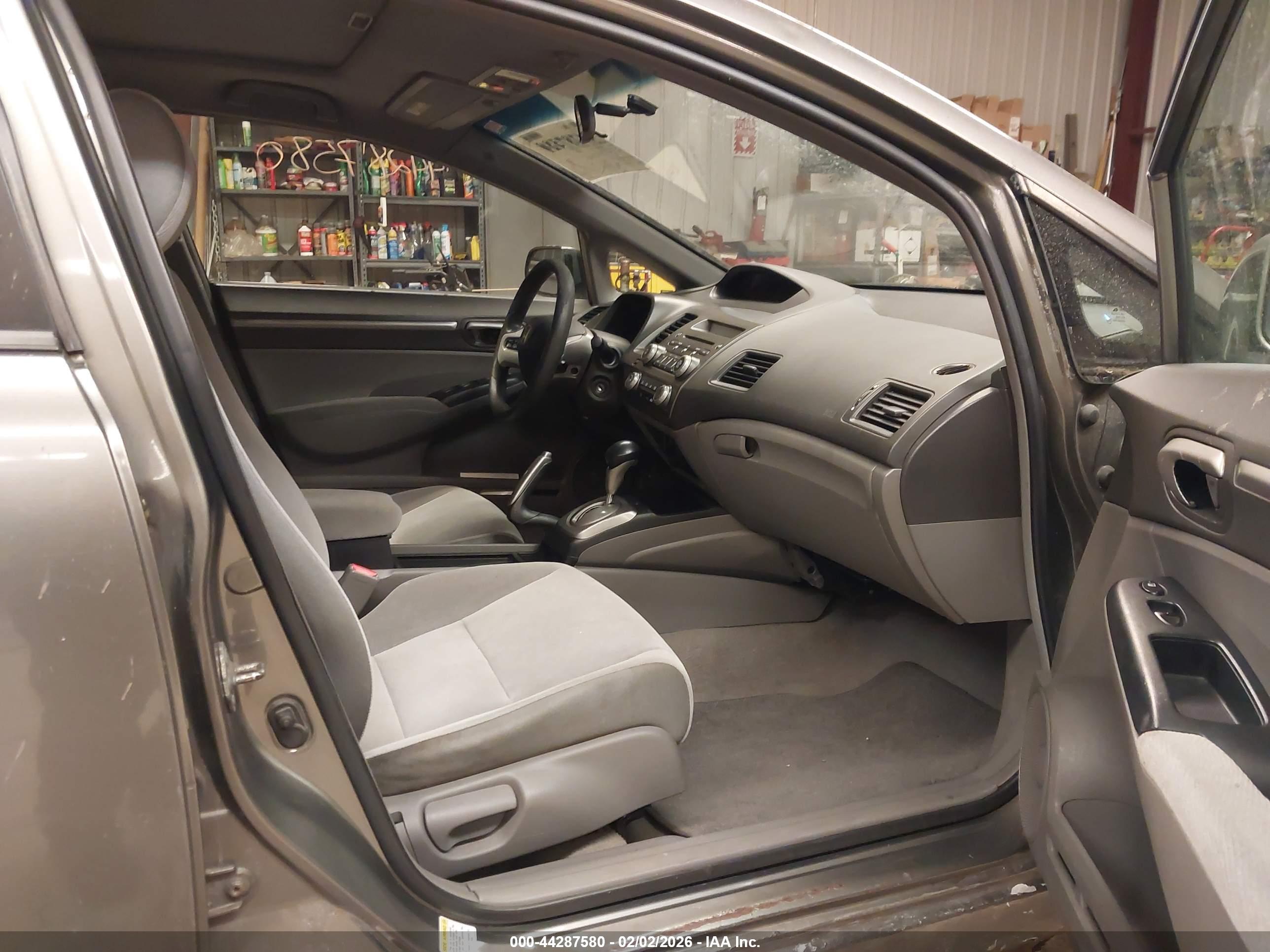 HONDA CIVIC image 5