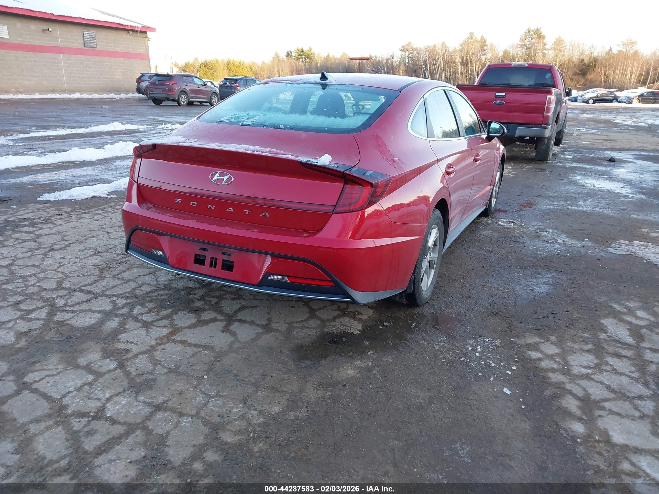 HYUNDAI SONATA image 4