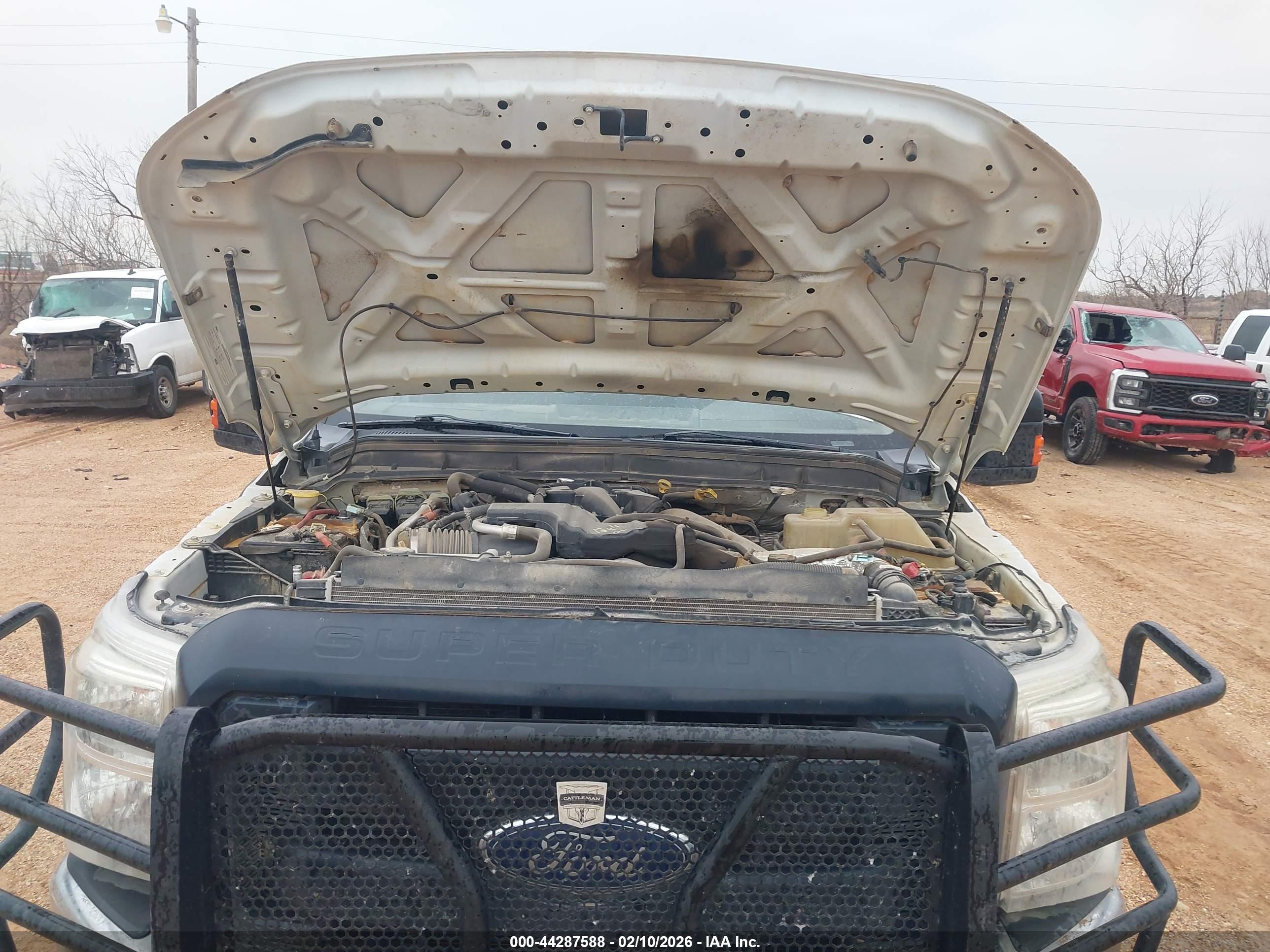 FORD F-250 image 10
