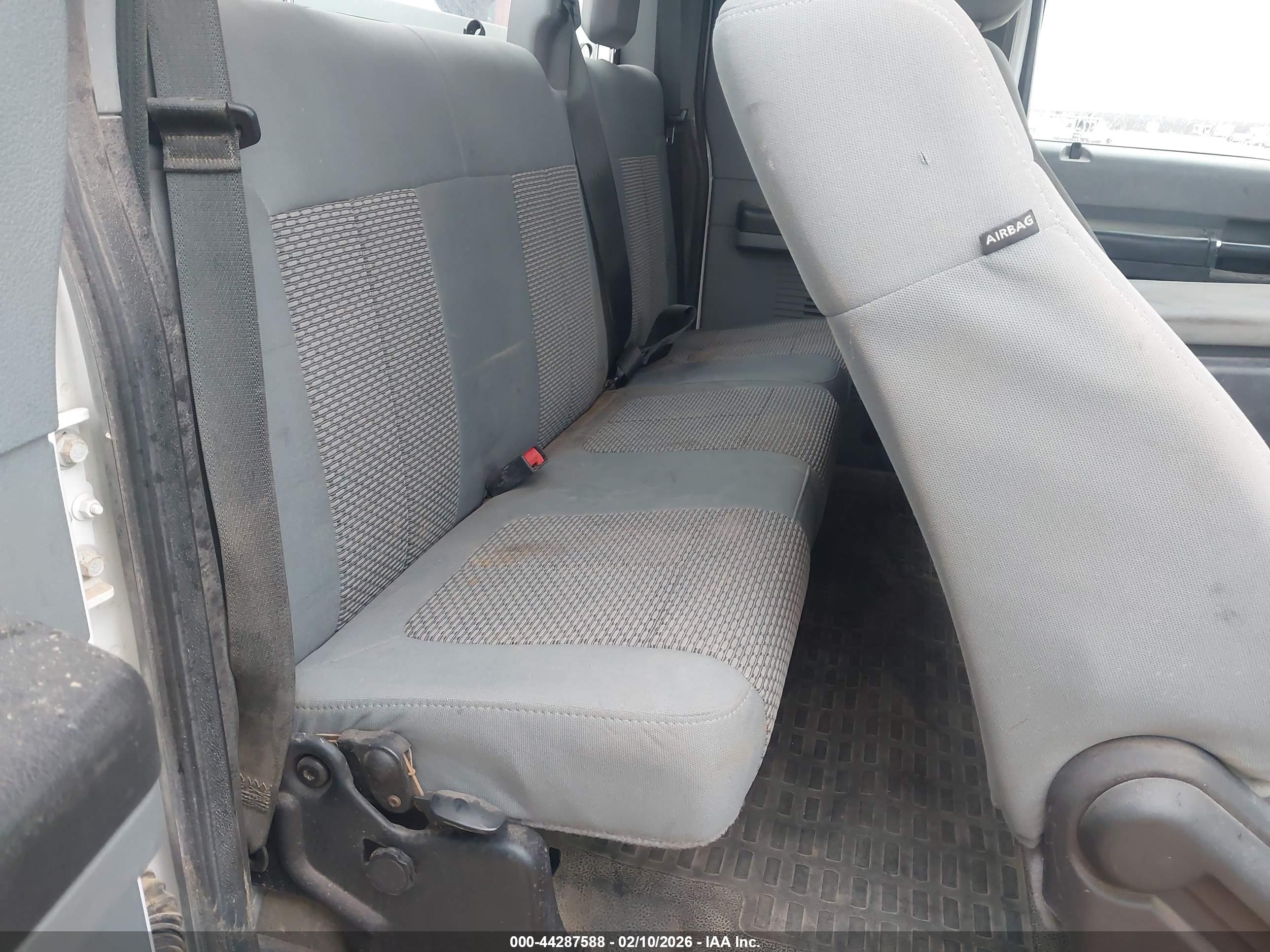 FORD F-250 image 8