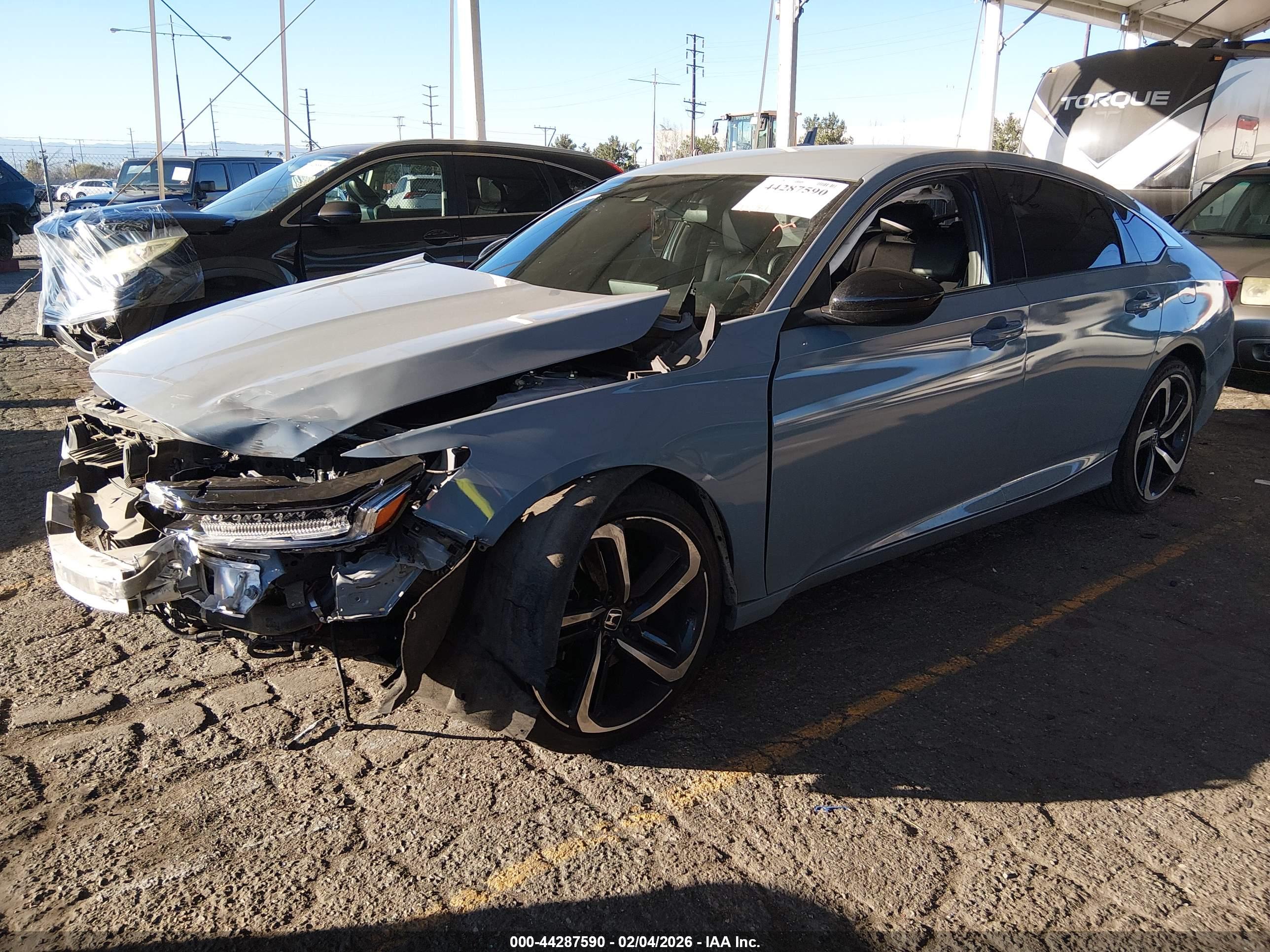 HONDA ACCORD image 2