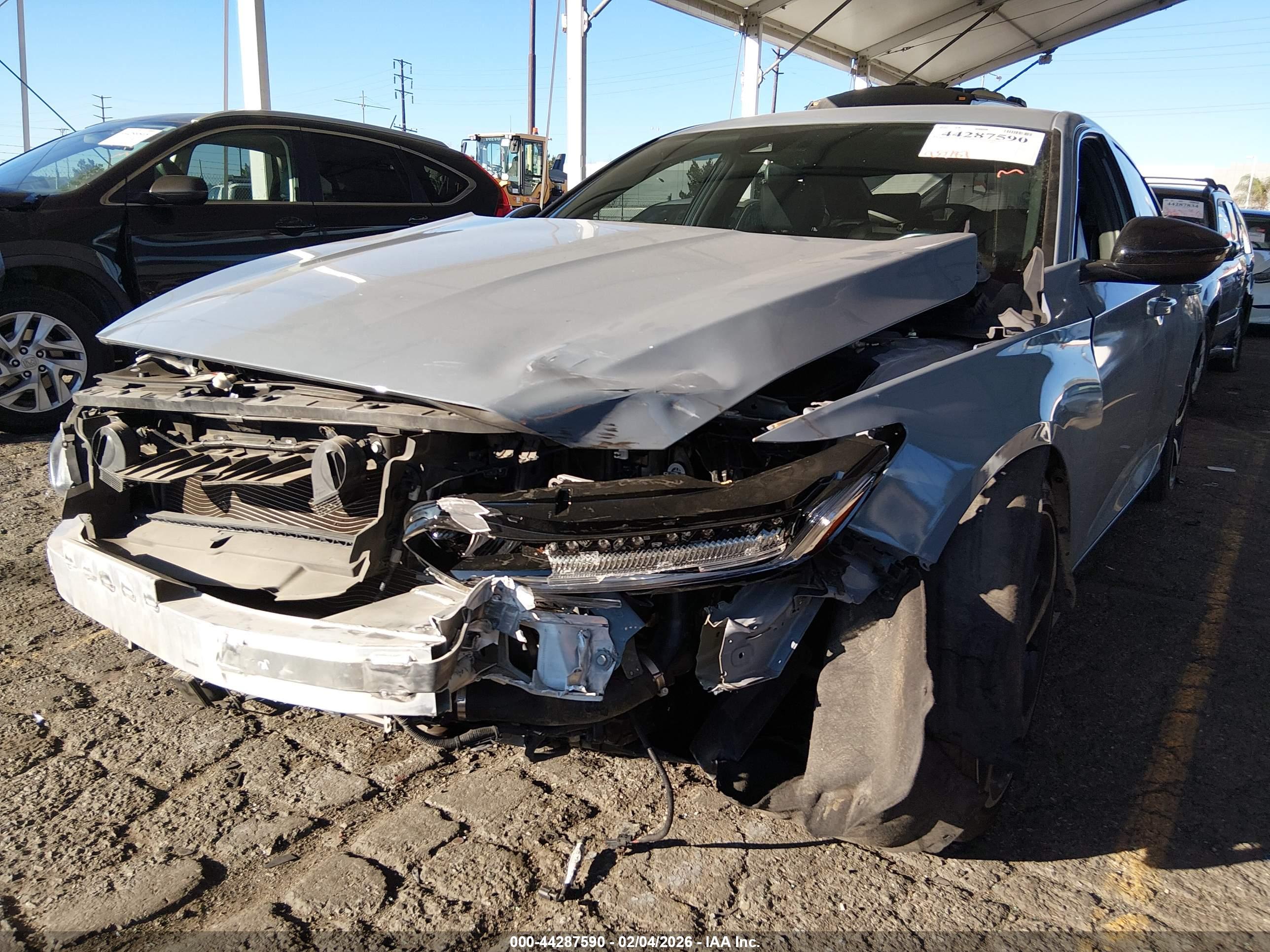 HONDA ACCORD image 6