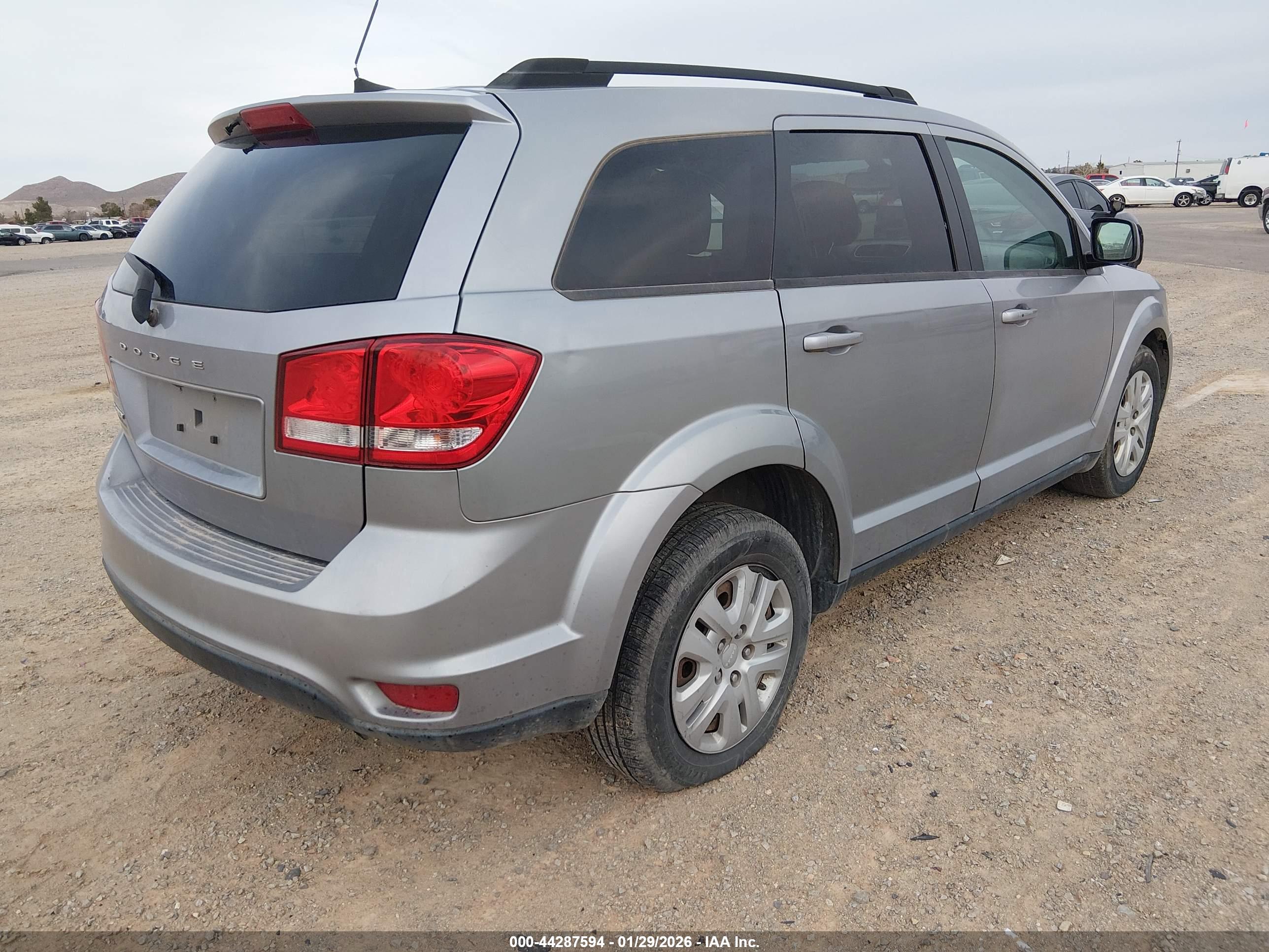 DODGE JOURNEY image 4