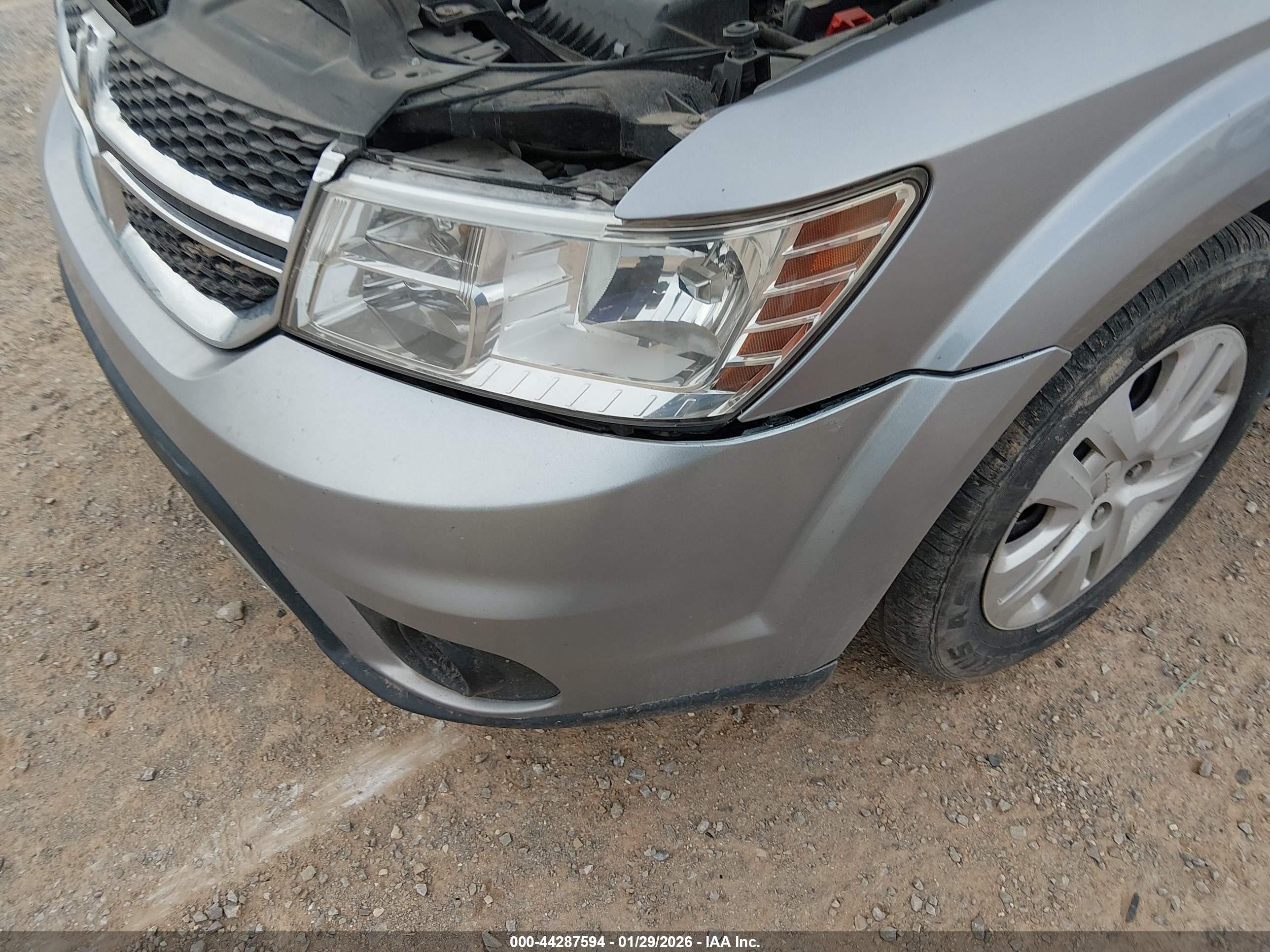 DODGE JOURNEY image 6