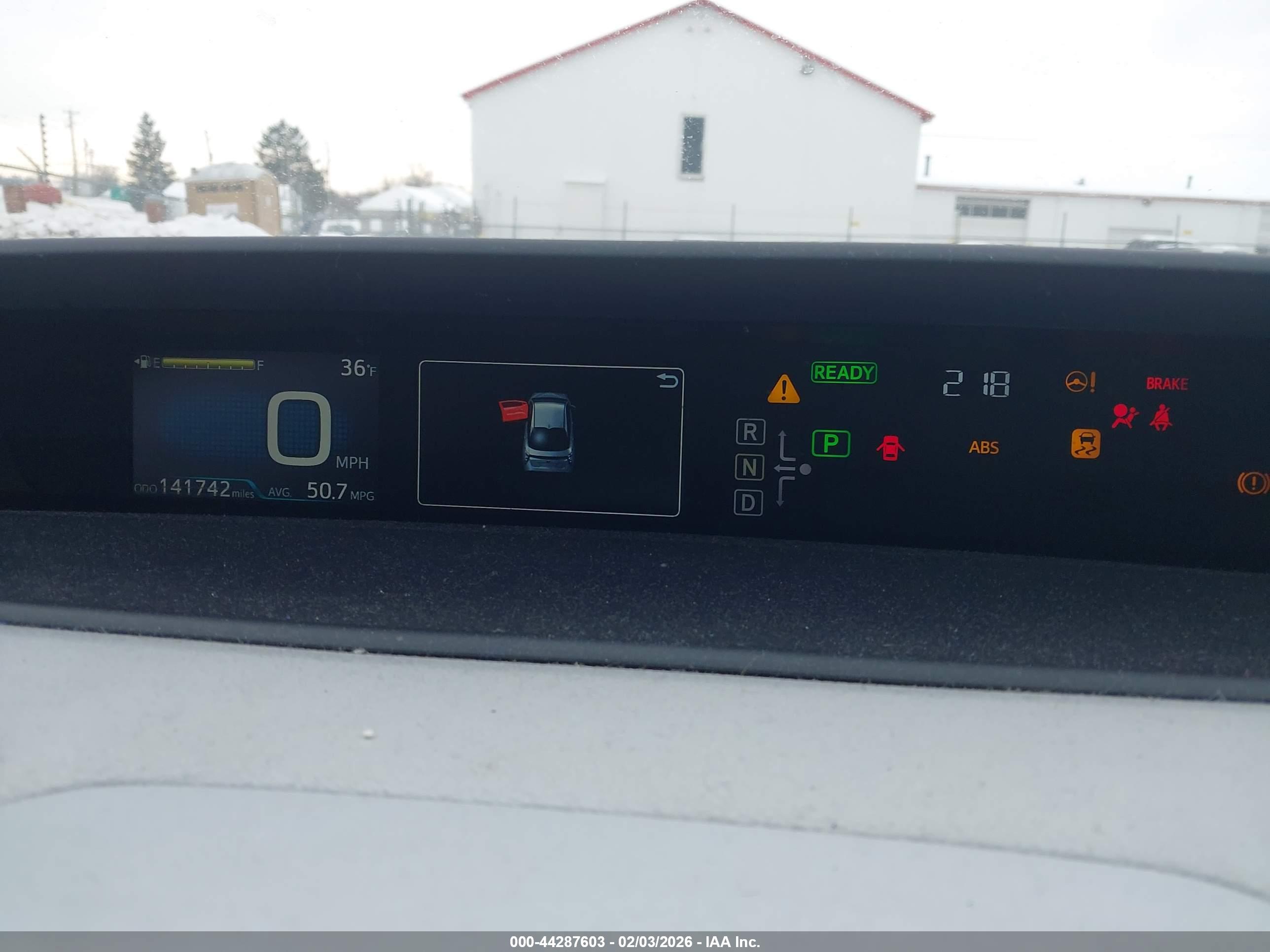 TOYOTA PRIUS image 7