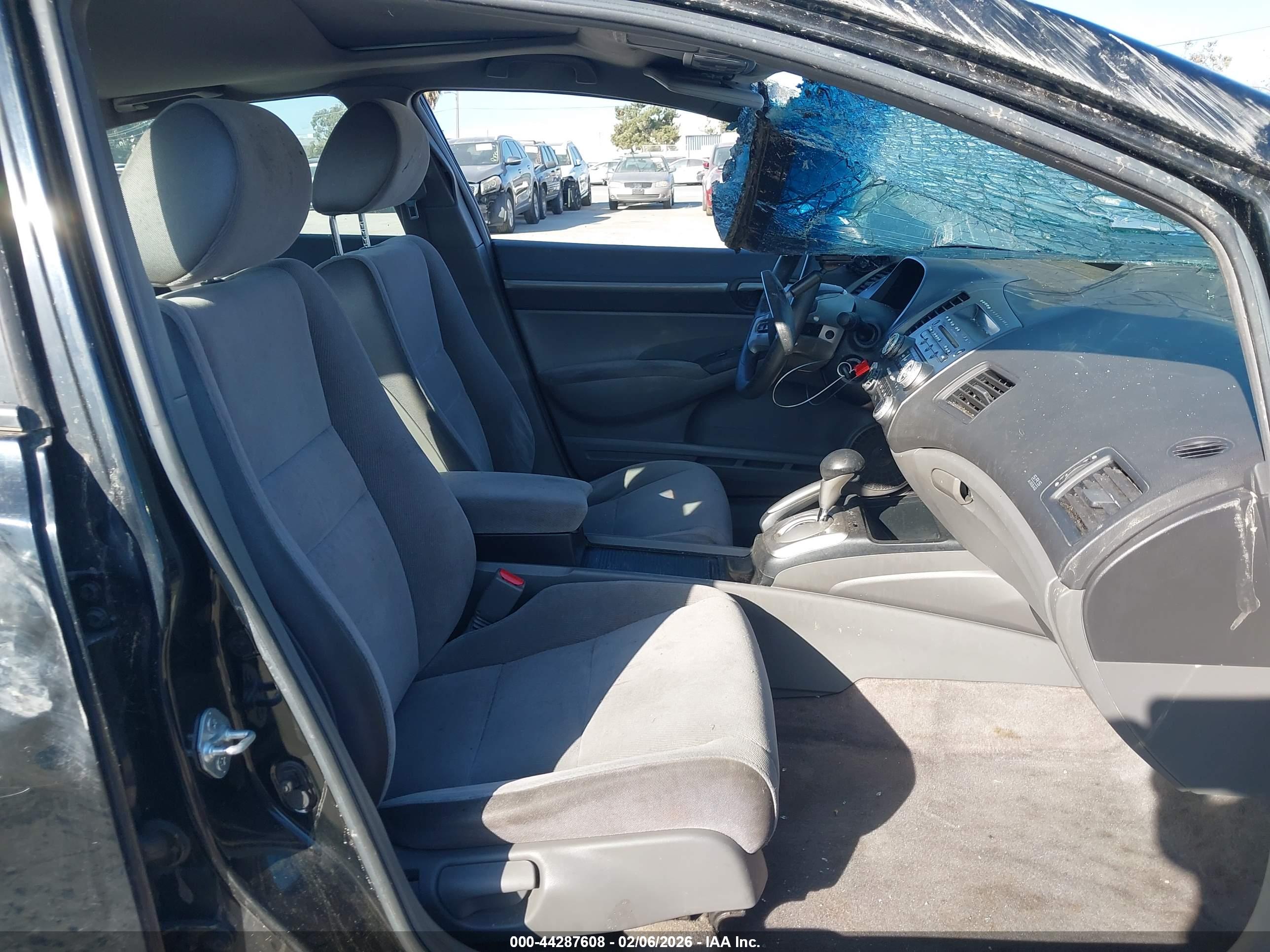 HONDA CIVIC image 5