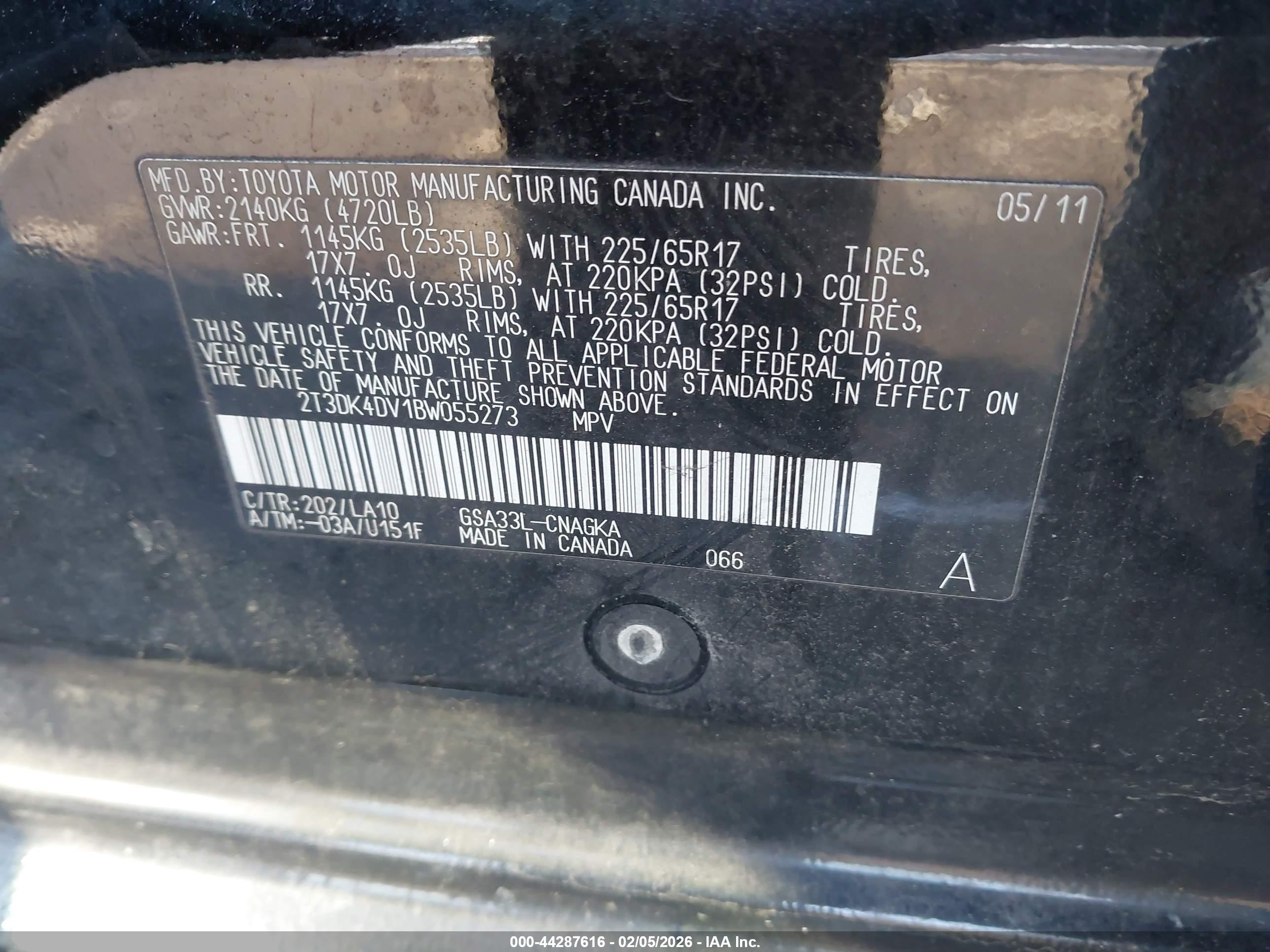 TOYOTA RAV4 image 9