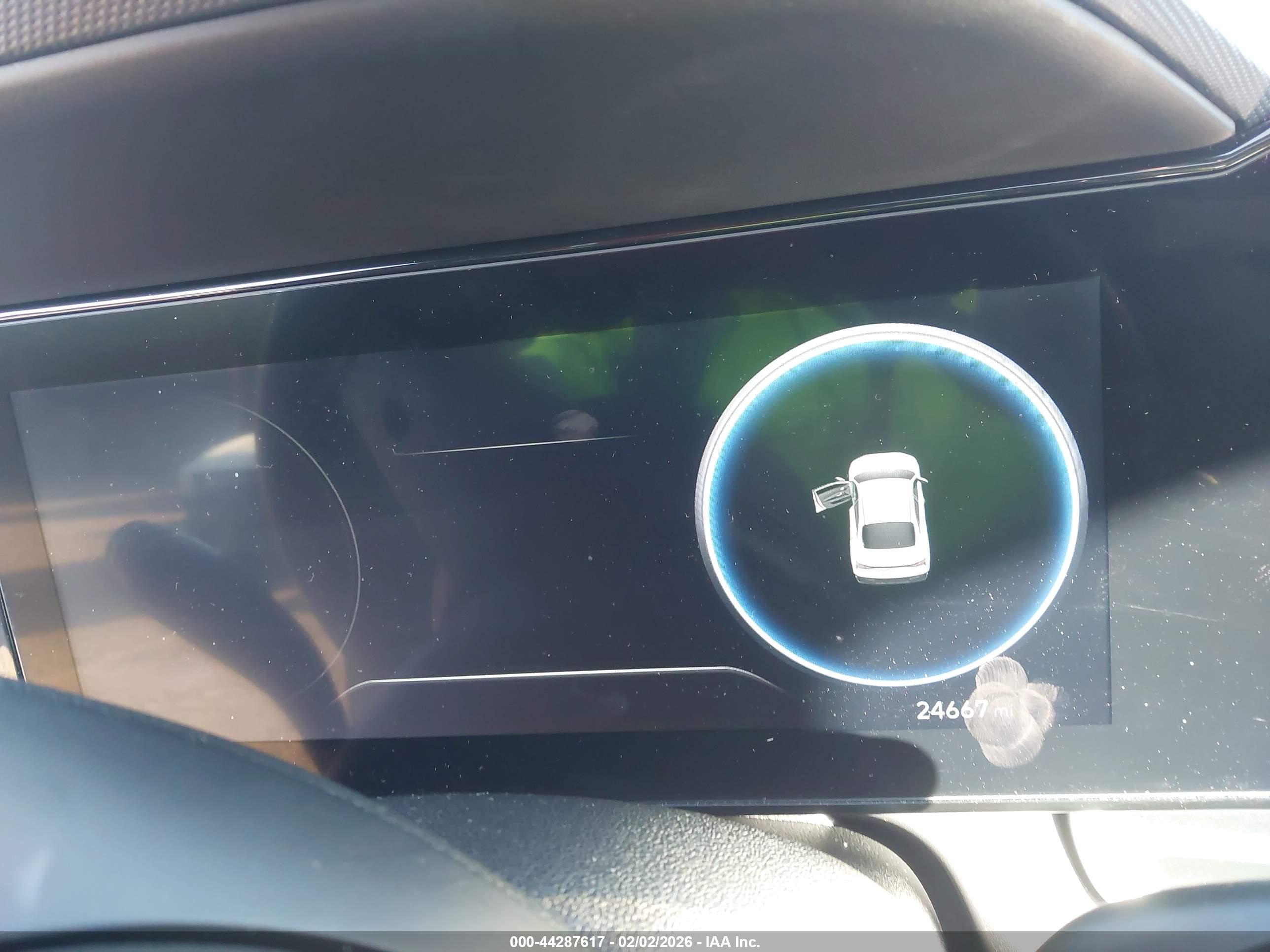 HYUNDAI ELANTRA image 7