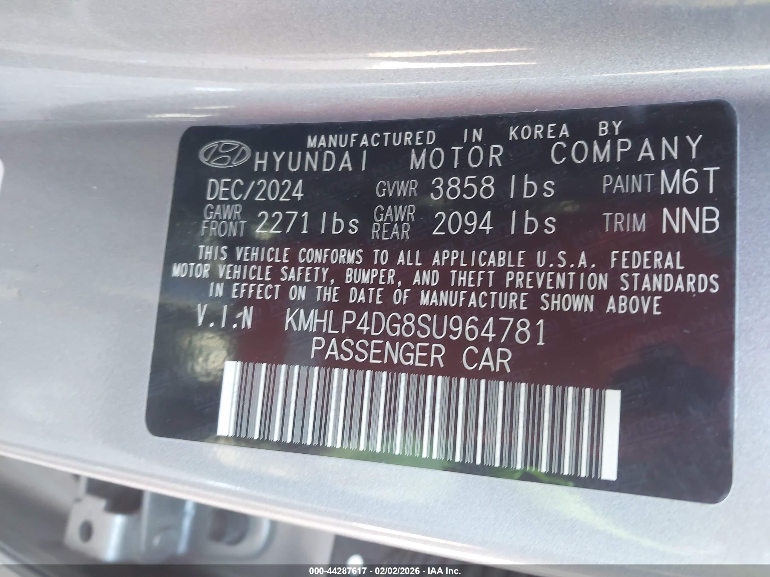 HYUNDAI ELANTRA image 9