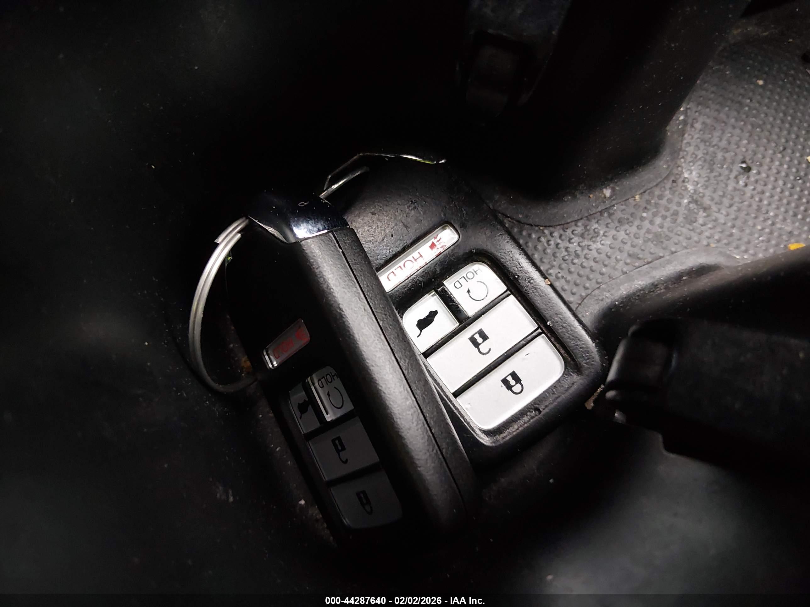 HONDA CR-V image 11