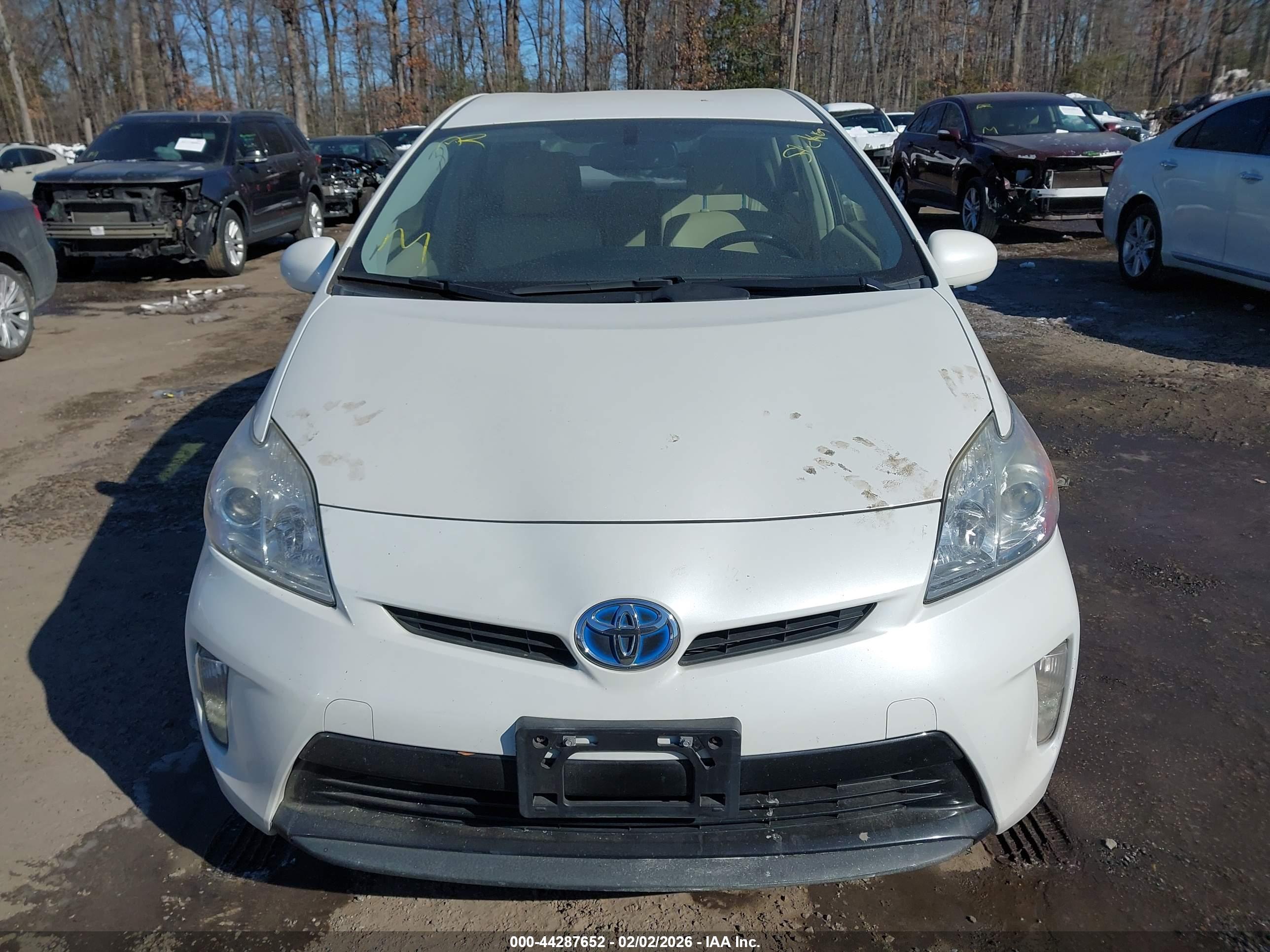 TOYOTA PRIUS image 6