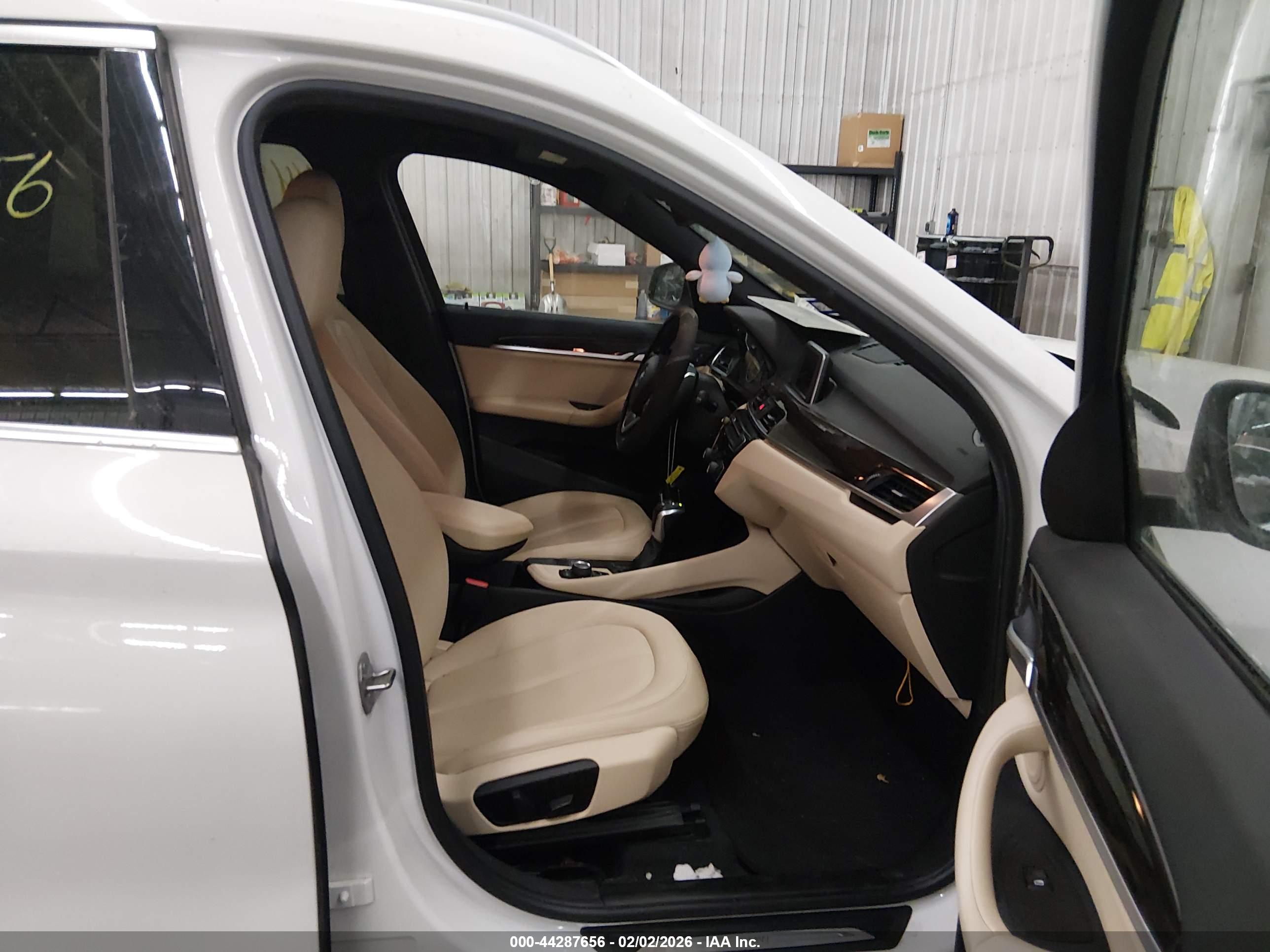 BMW X1 image 5