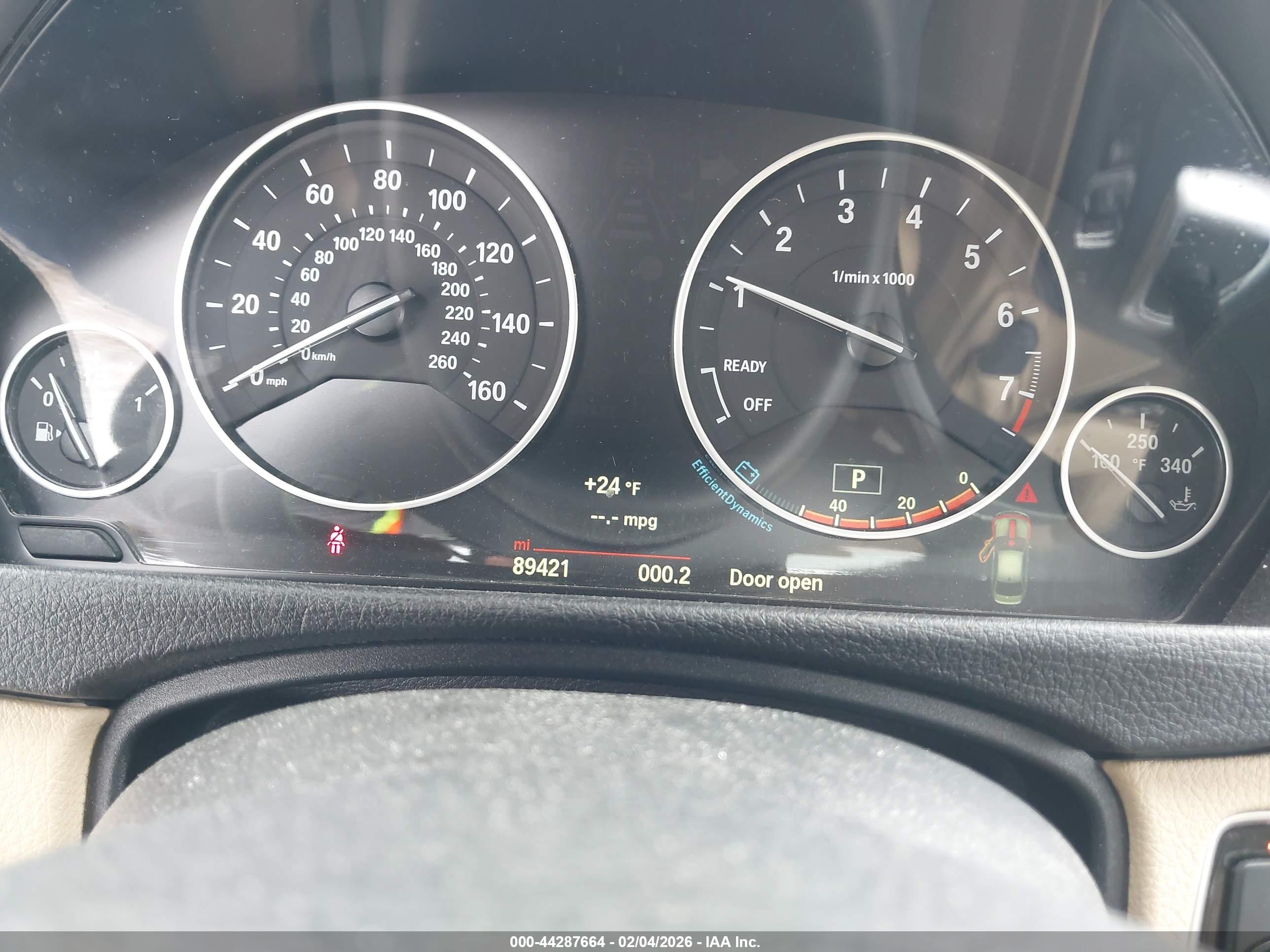 BMW 328I image 7