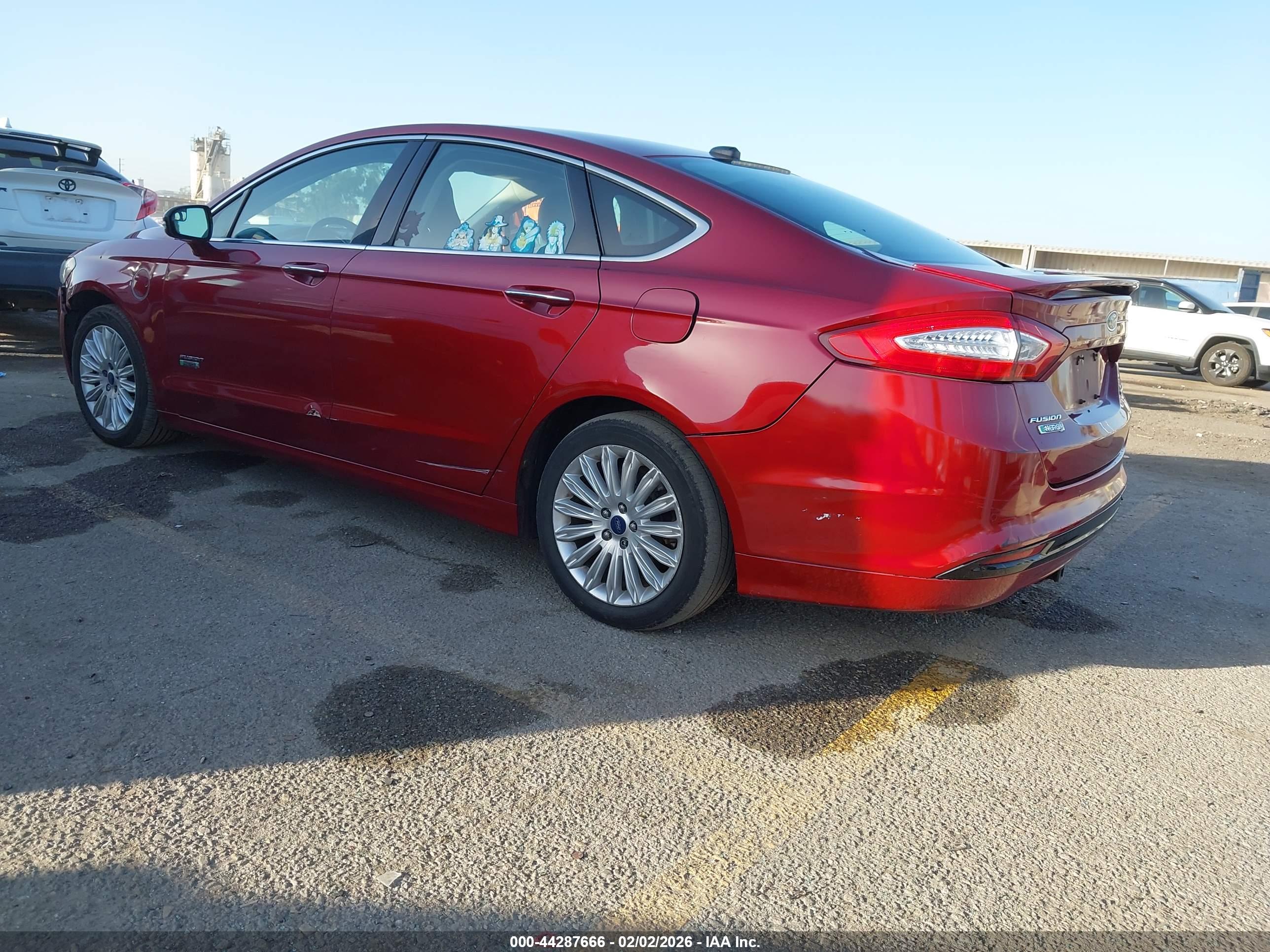 FORD FUSION image 3