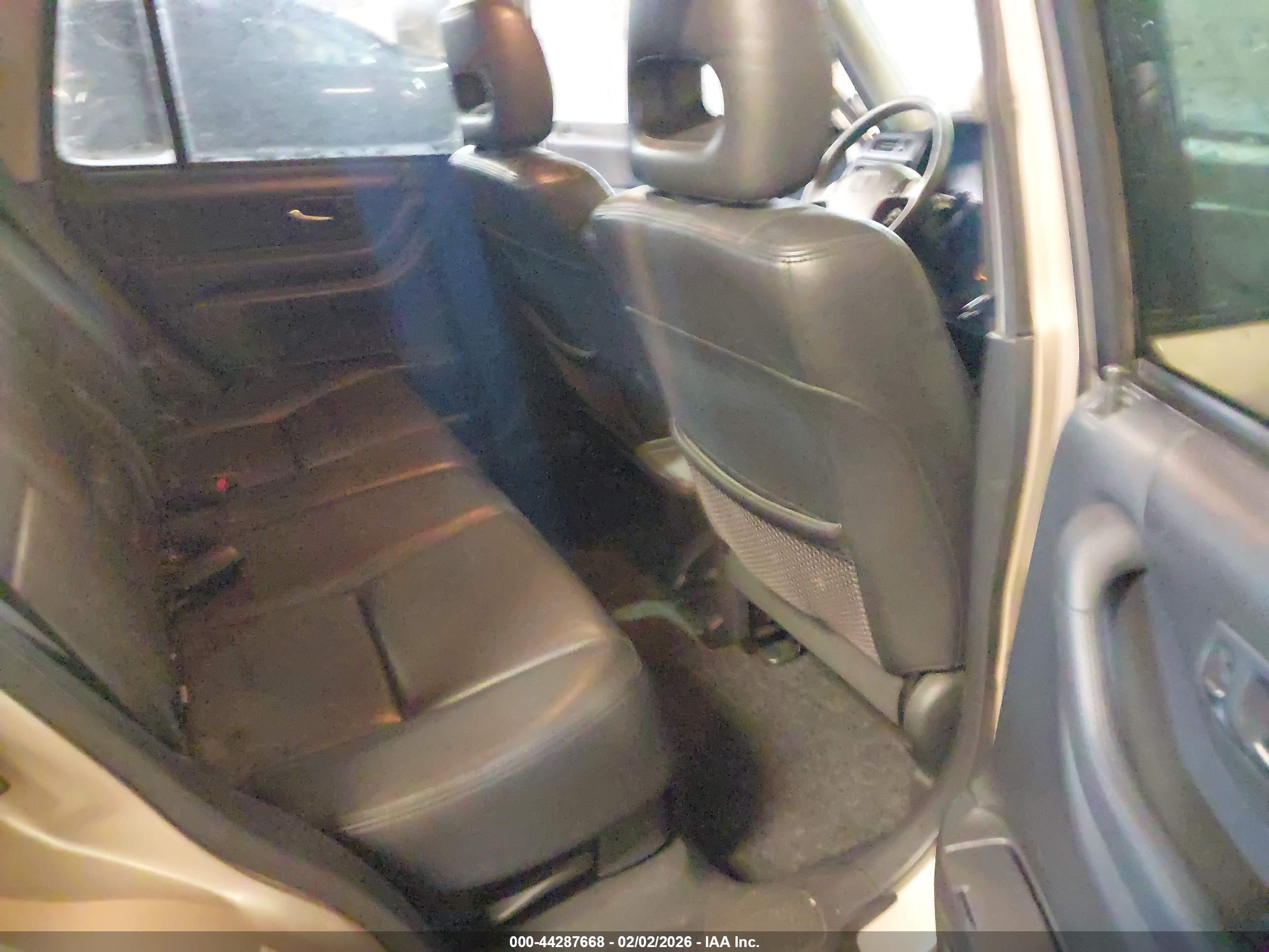 HONDA CR-V image 8