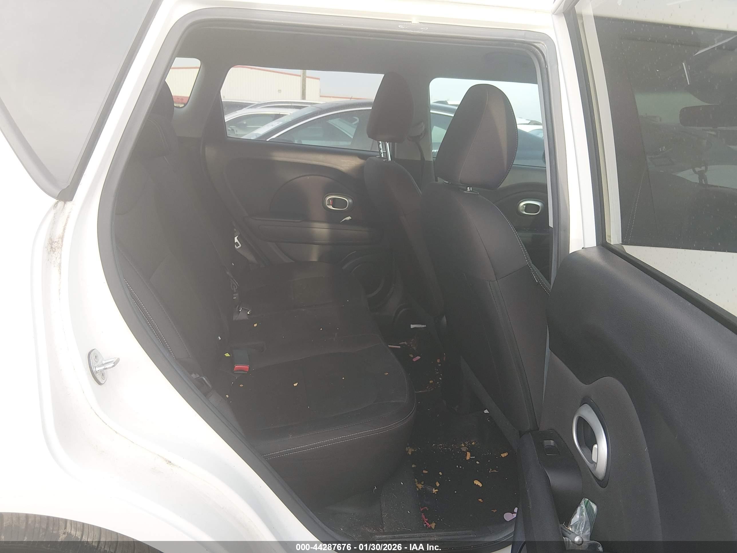 KIA SOUL image 8