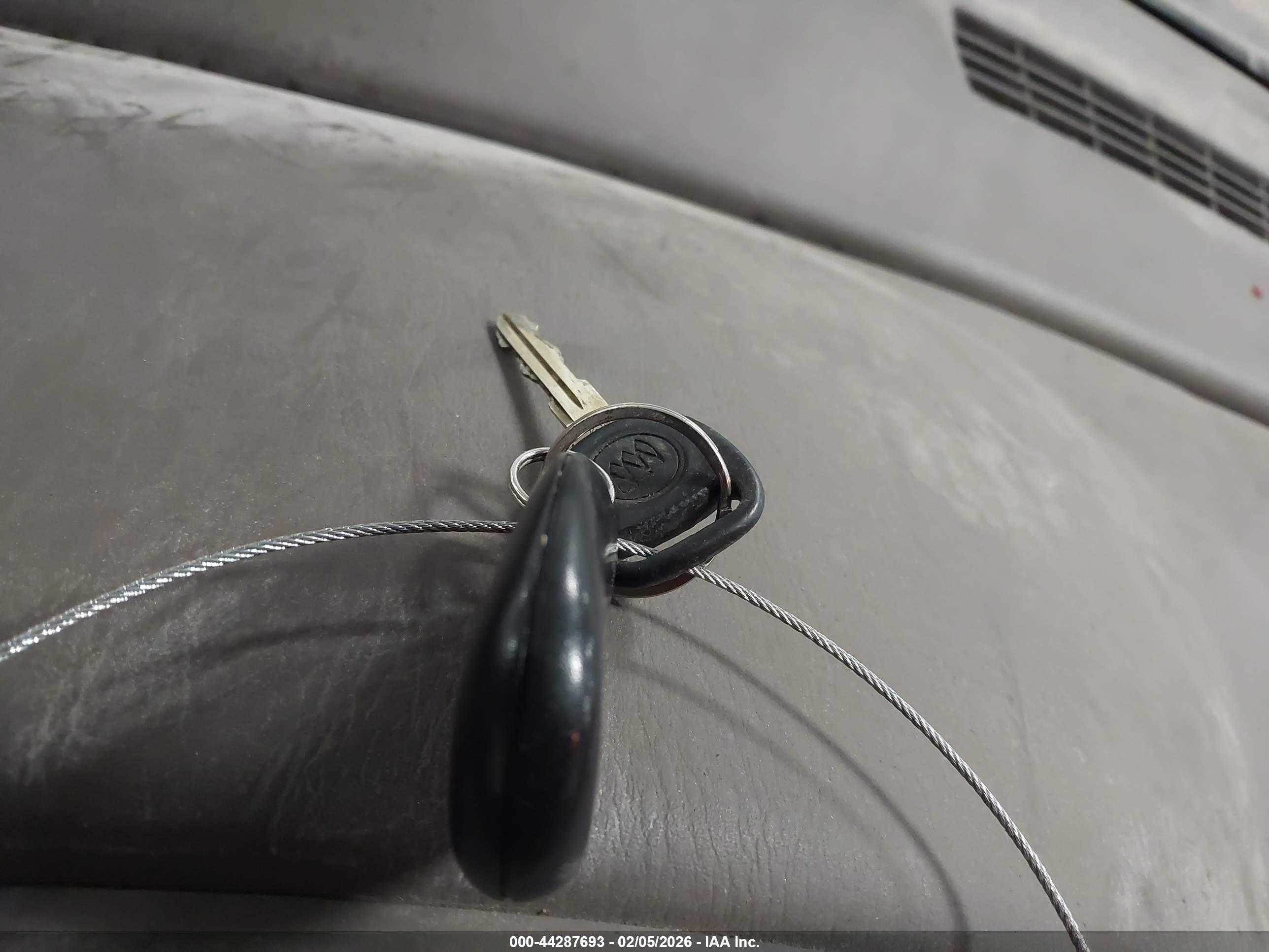 BUICK RENDEZVOUS image 11