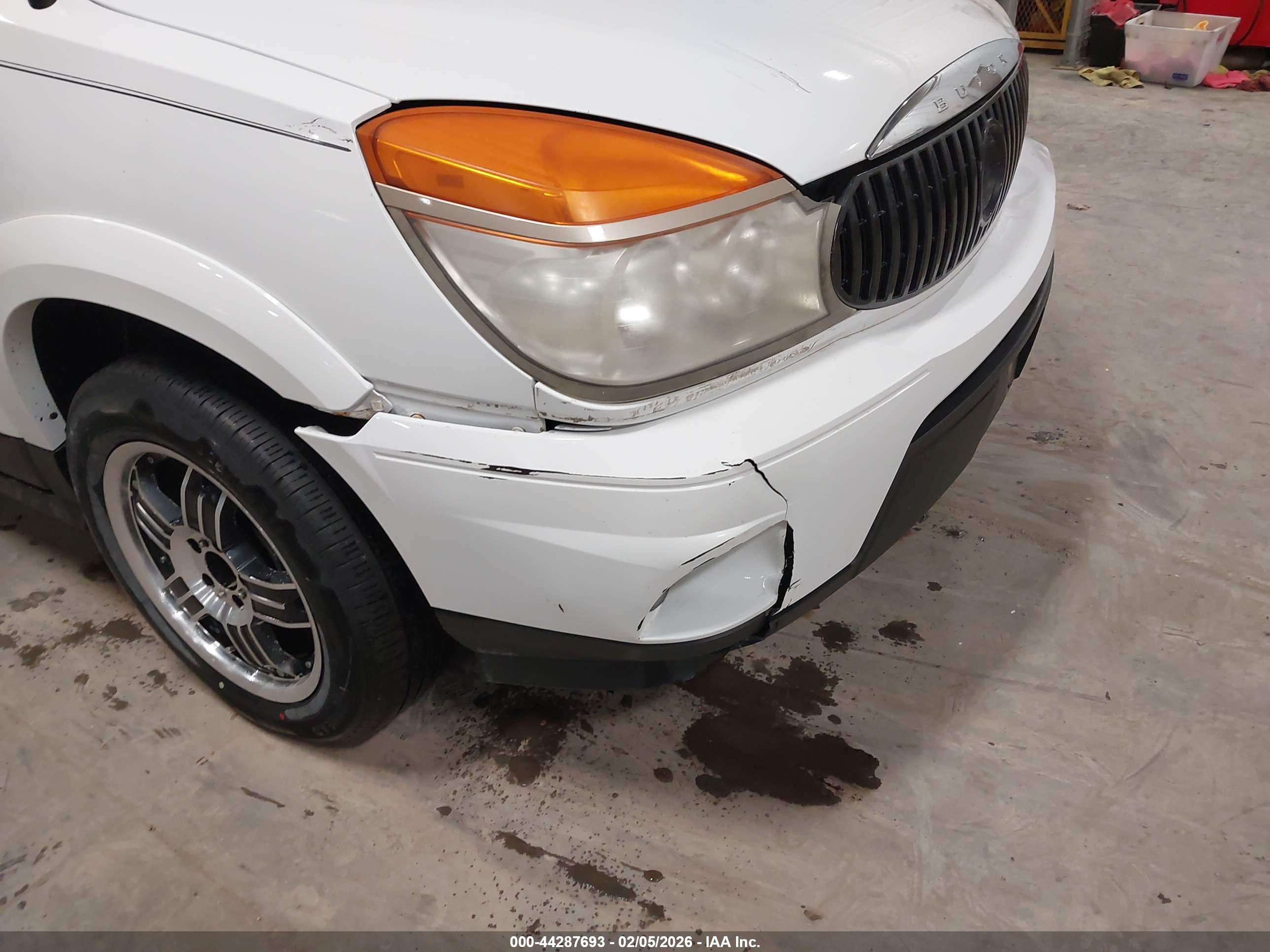 BUICK RENDEZVOUS image 6