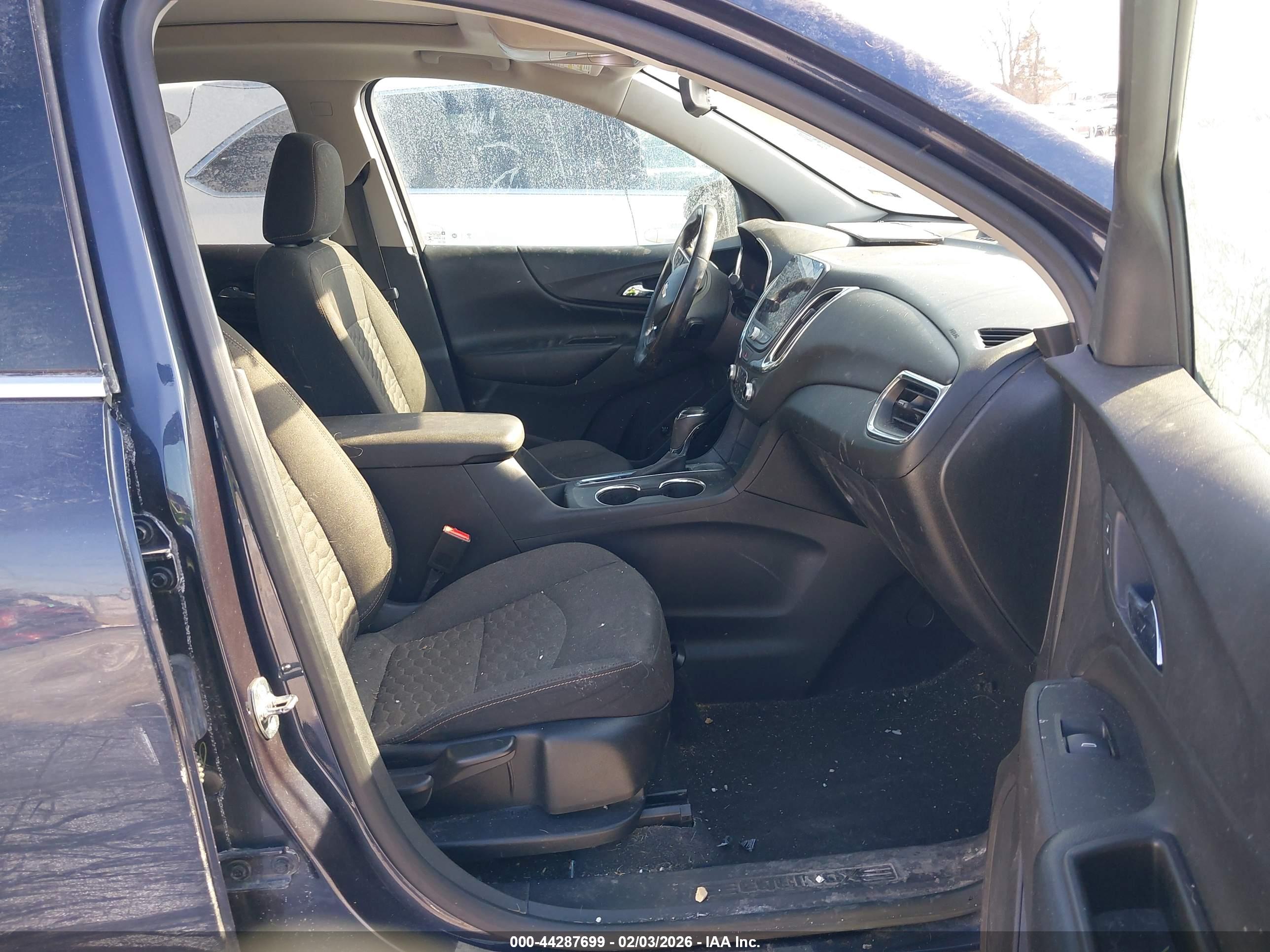 CHEVROLET EQUINOX image 5