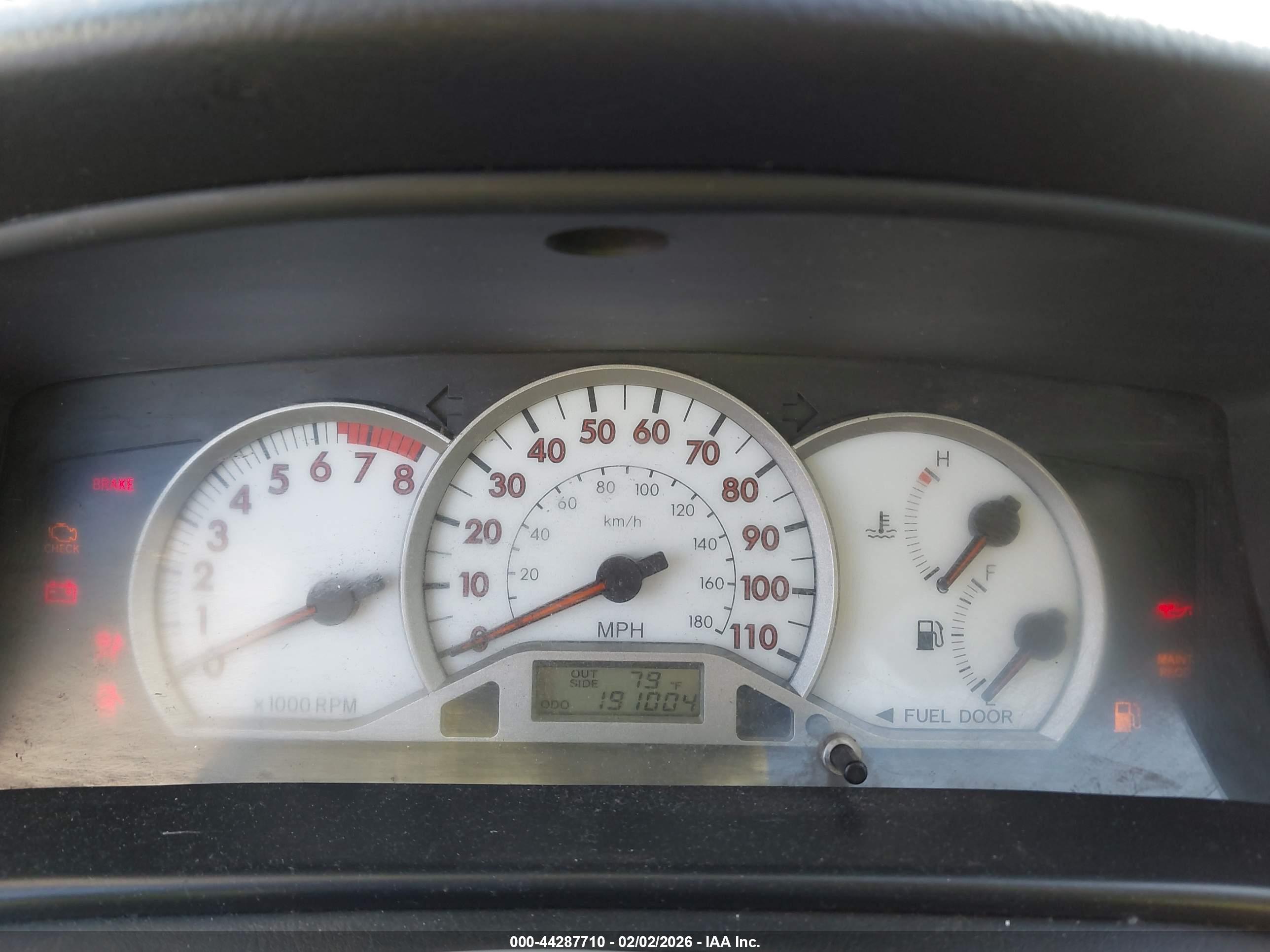 TOYOTA COROLLA image 7