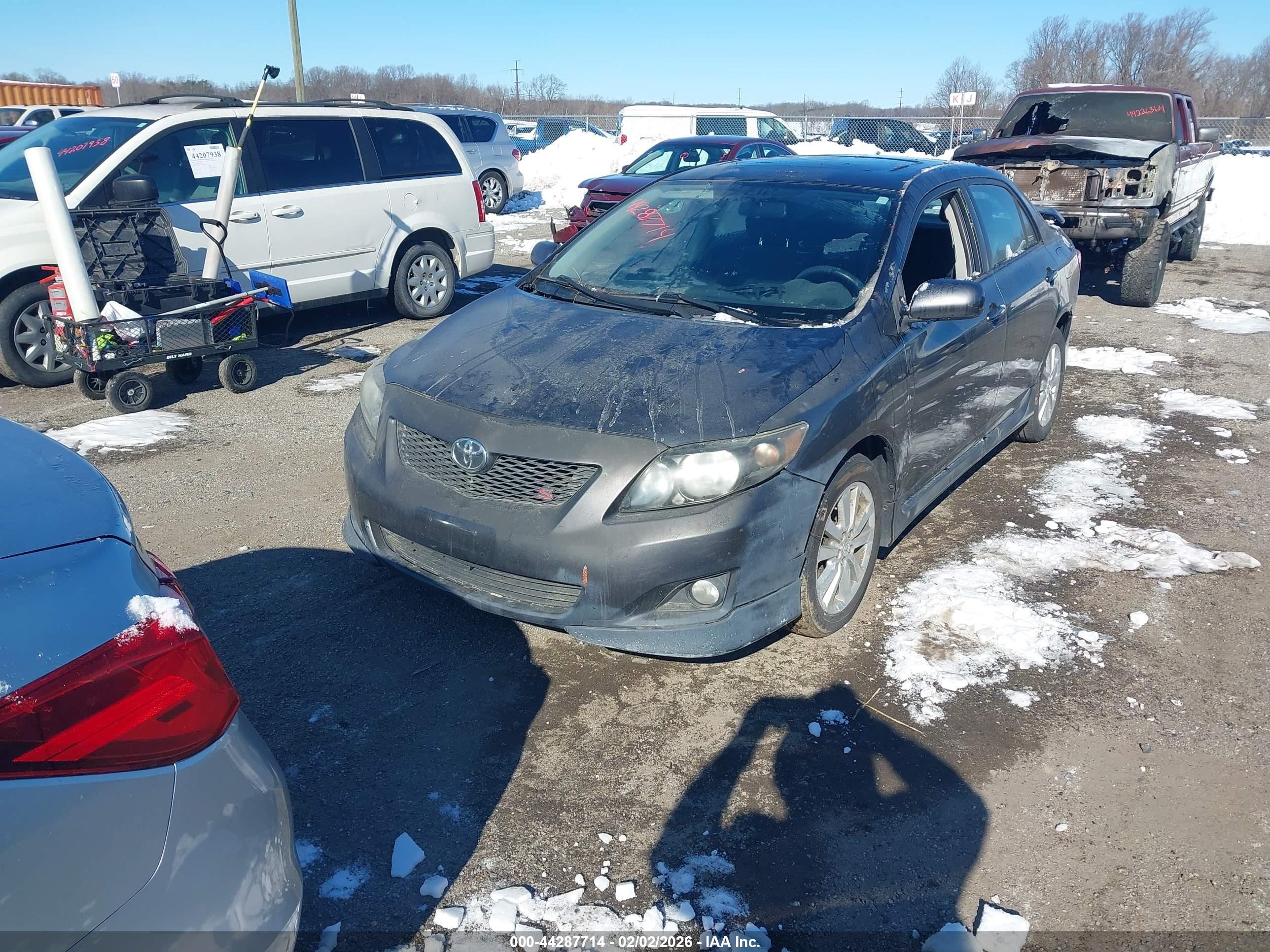 TOYOTA COROLLA image 2