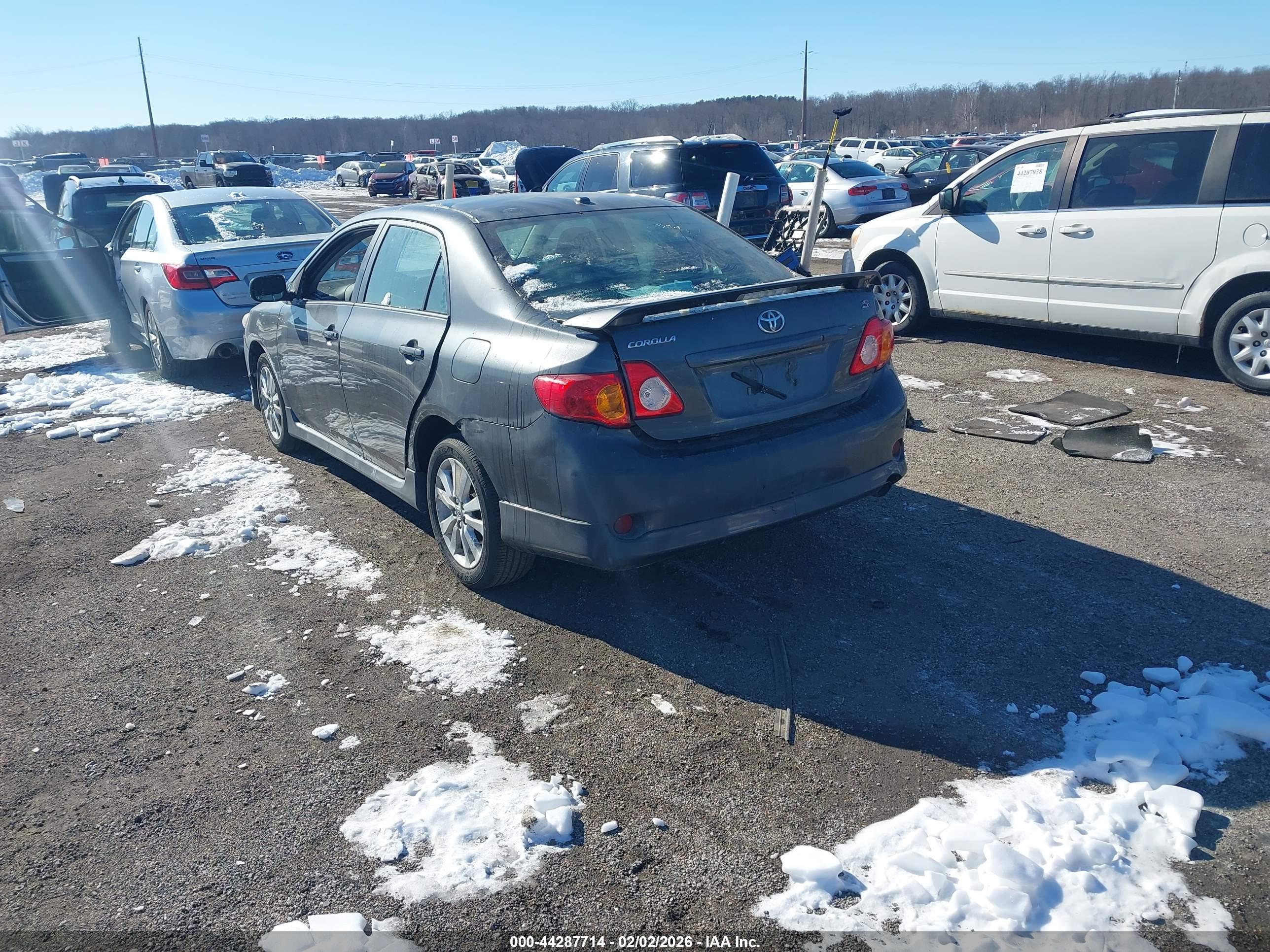TOYOTA COROLLA image 3