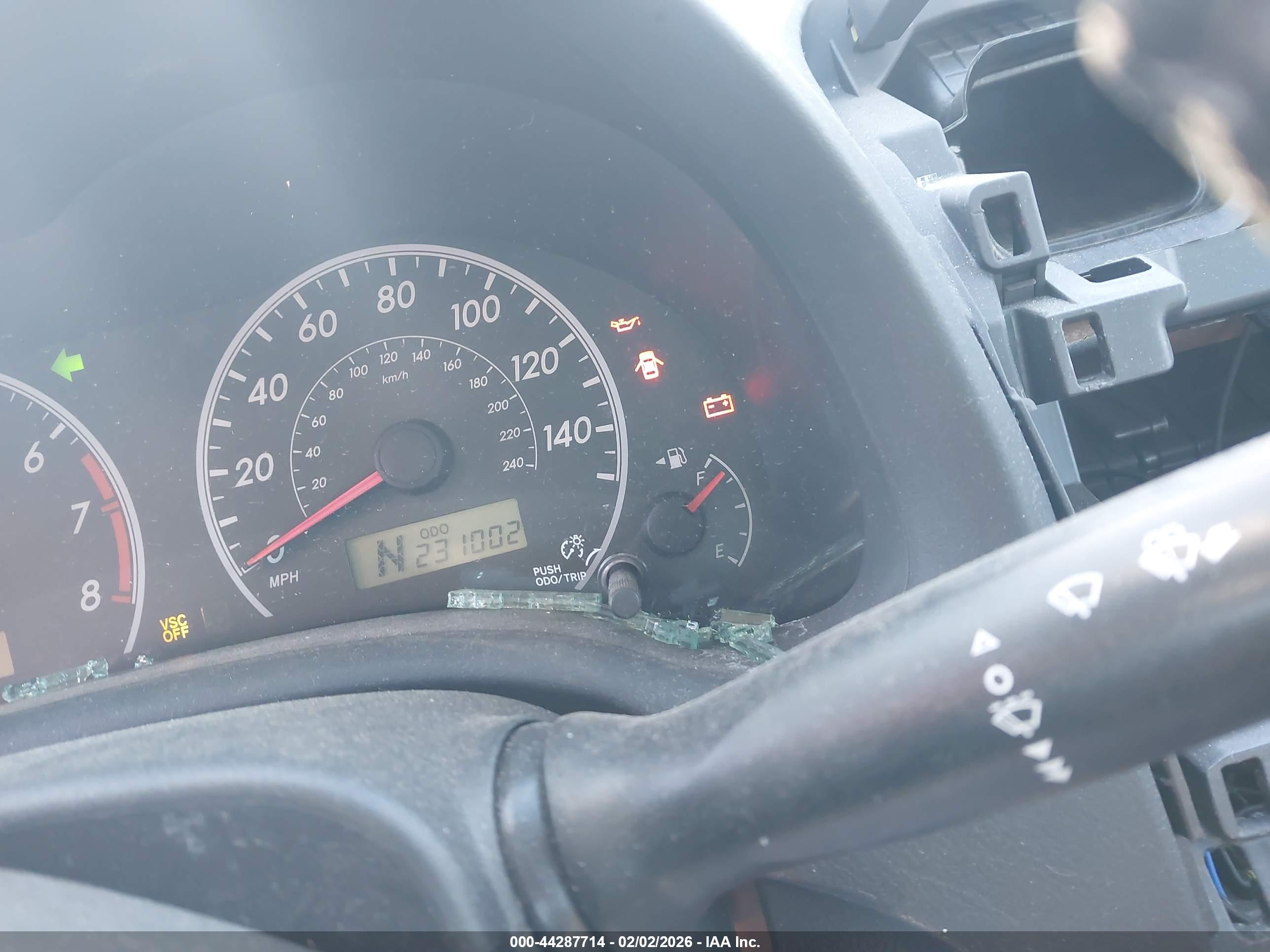 TOYOTA COROLLA image 7