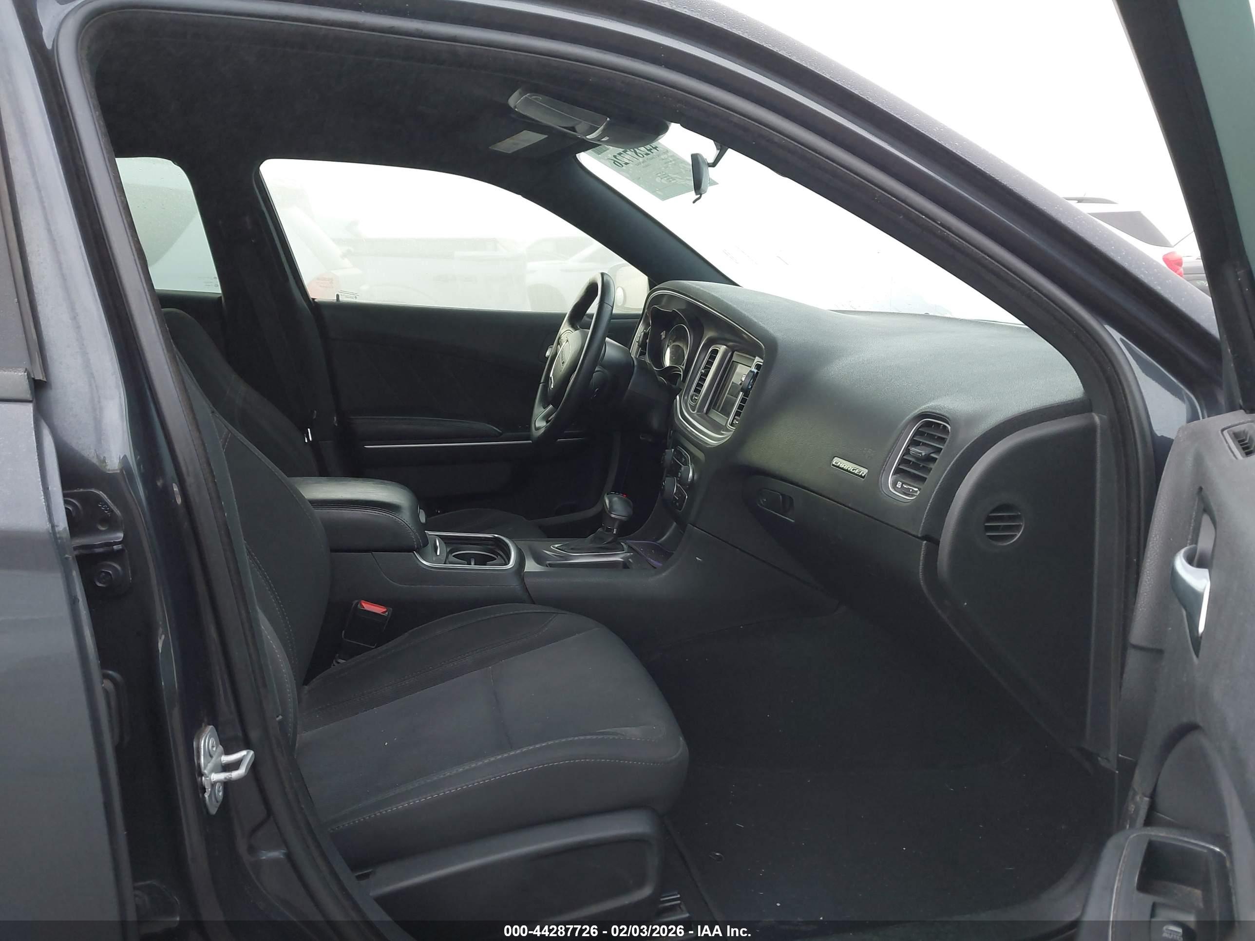 DODGE CHARGER image 5