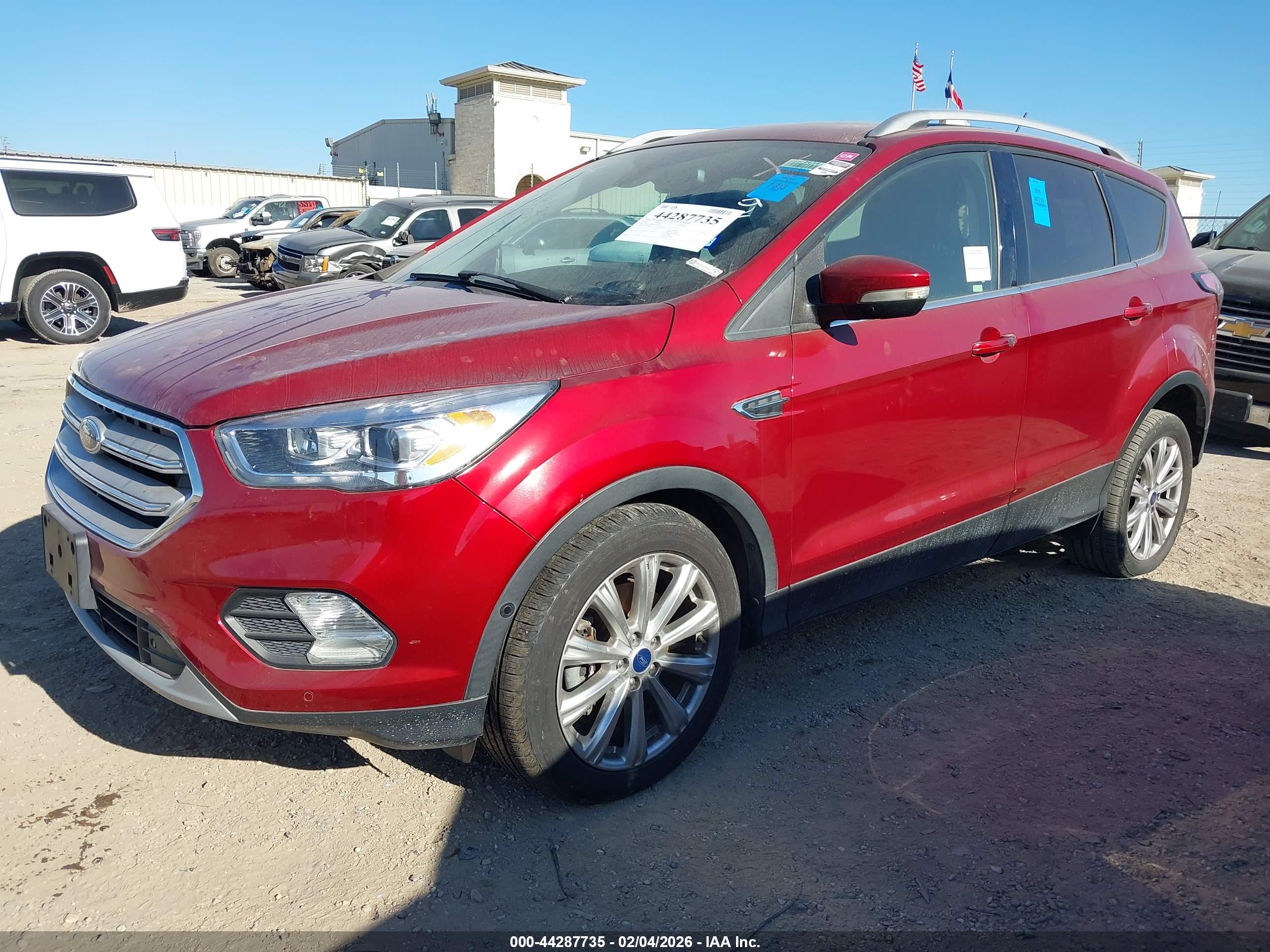FORD ESCAPE image 2
