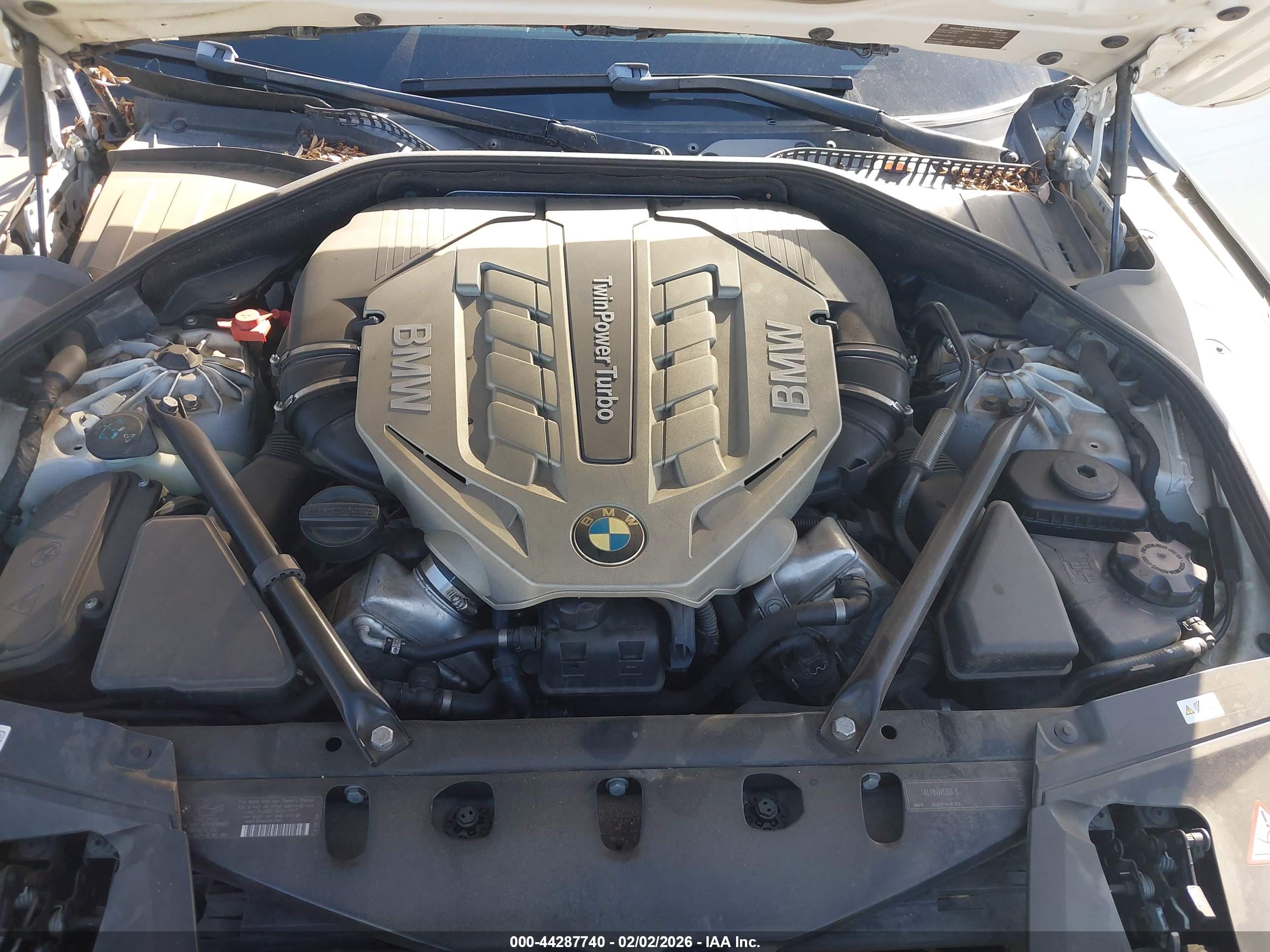 BMW 750LI image 10