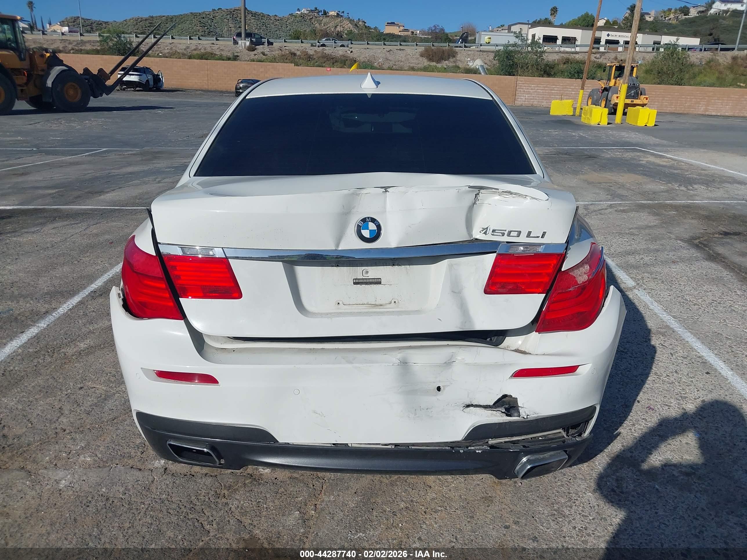 BMW 750LI image 6